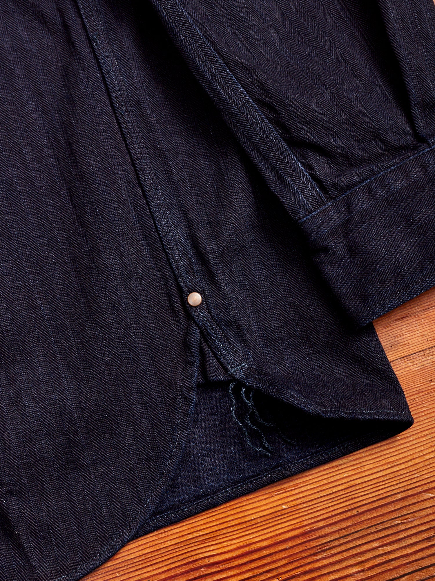 Herringbone Work Shirt in Double Indigo - Image 7
