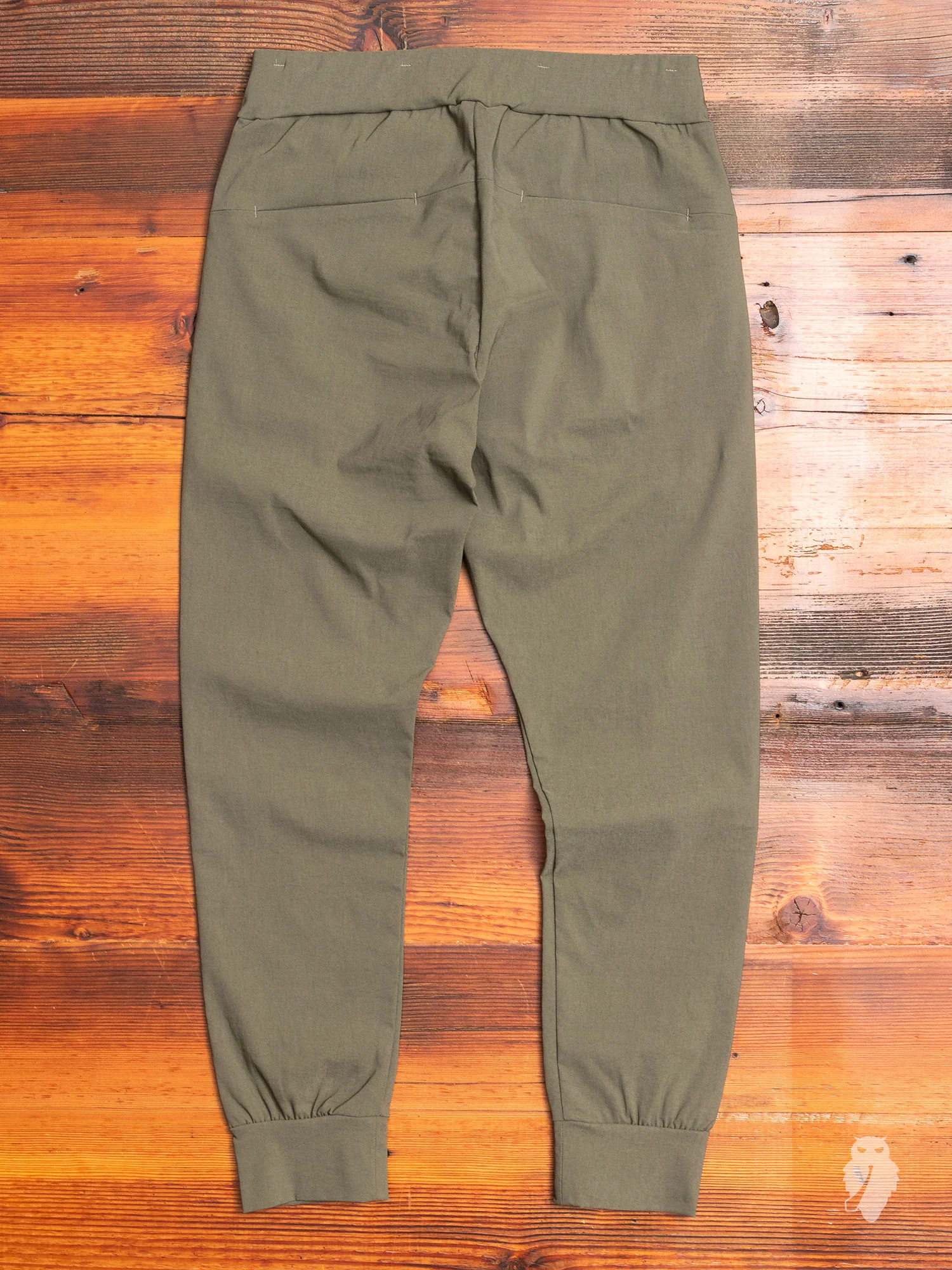Stretch Tech Jogger Pants in Olive - Image 7