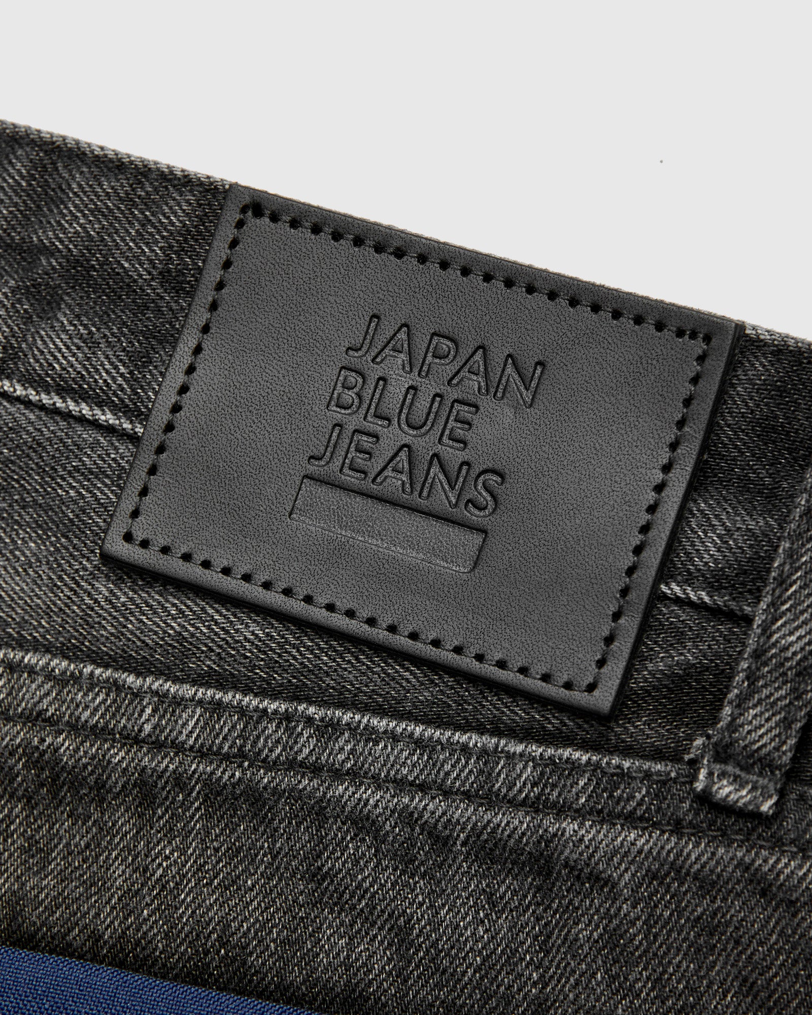 J314 "Aged Wash" 14oz Black Washed Selvedge Denim - Straight Tapered Fit - Image 5