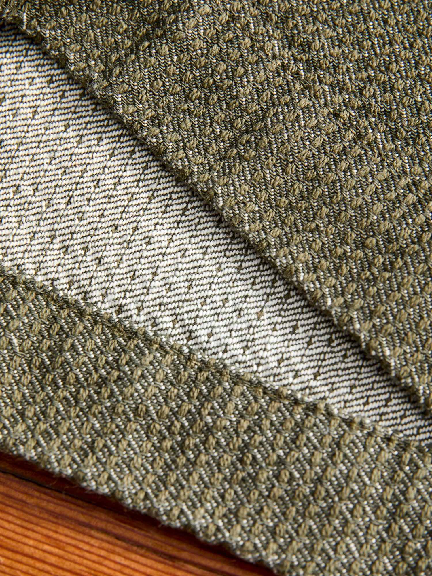 Jacquard Stitch Sashiko Shorts in Olive - Image 7