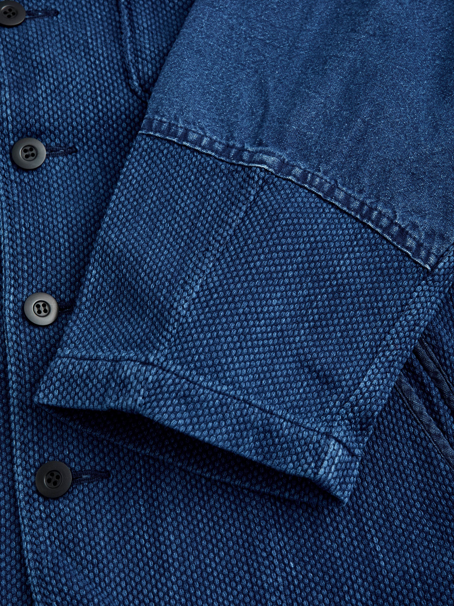 "Kasezome" Sashiko Utility Shirt in Indigo - Image 9