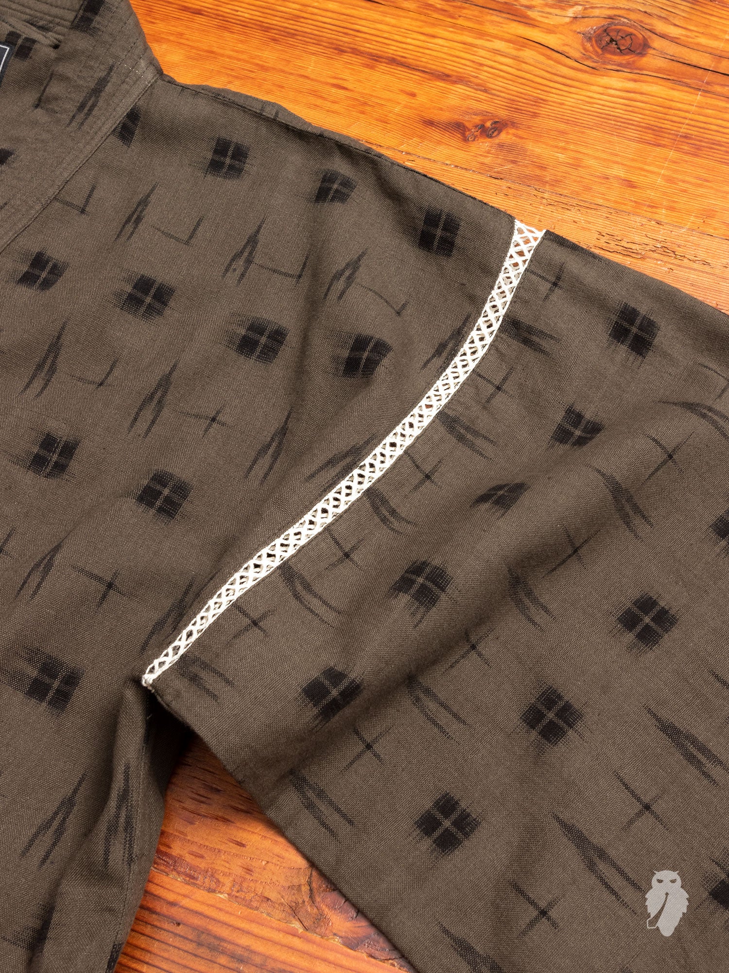 Kasuri Jinbei in Dark Olive - Image 4