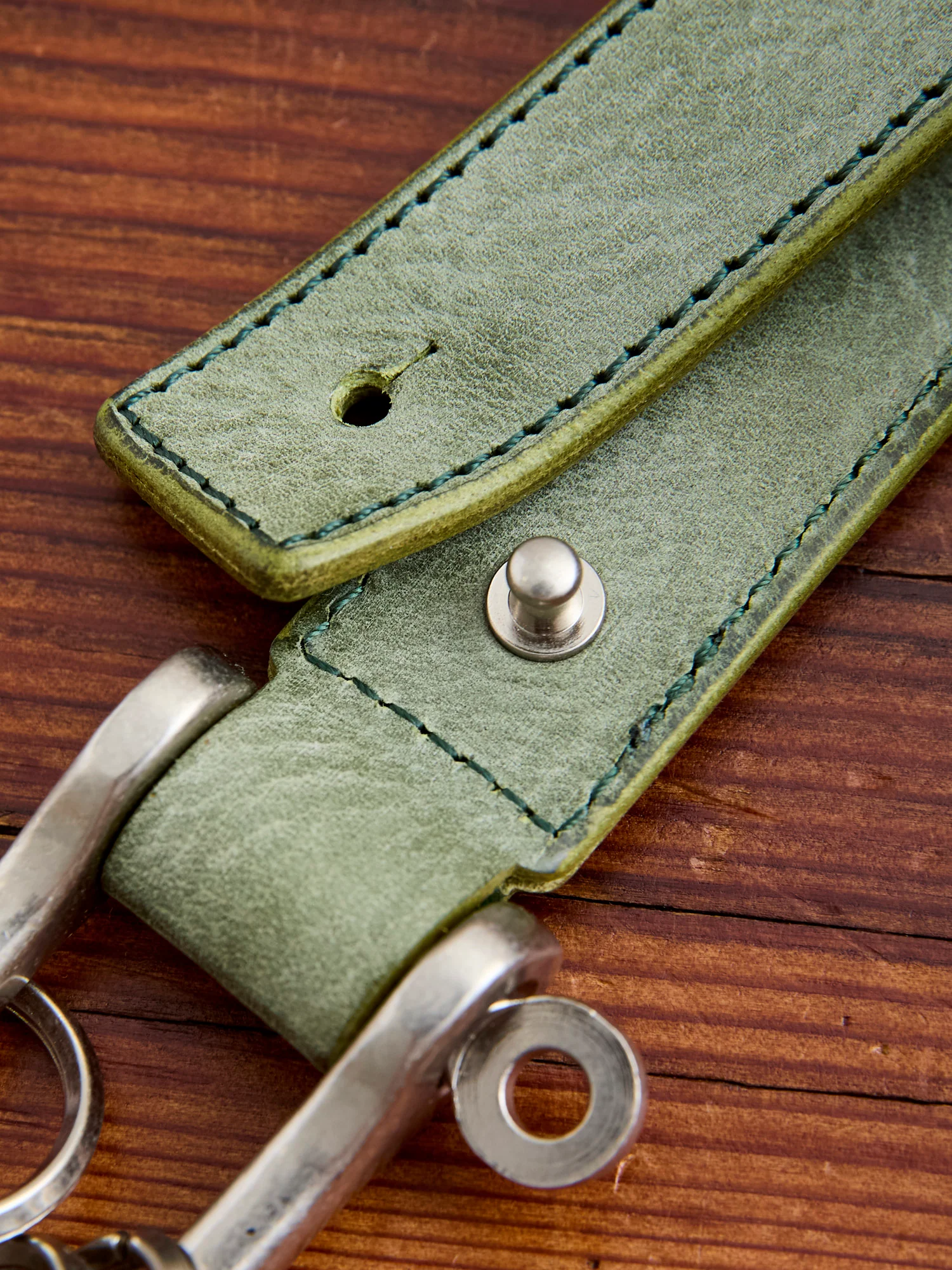 Key Shackle in Green - Image 6