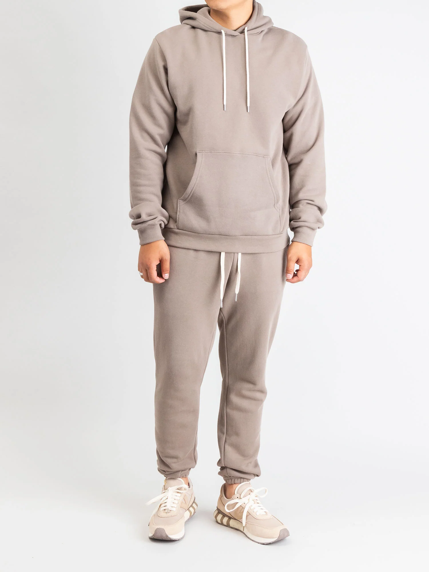 LA Sweatpants in Dust - Image 9