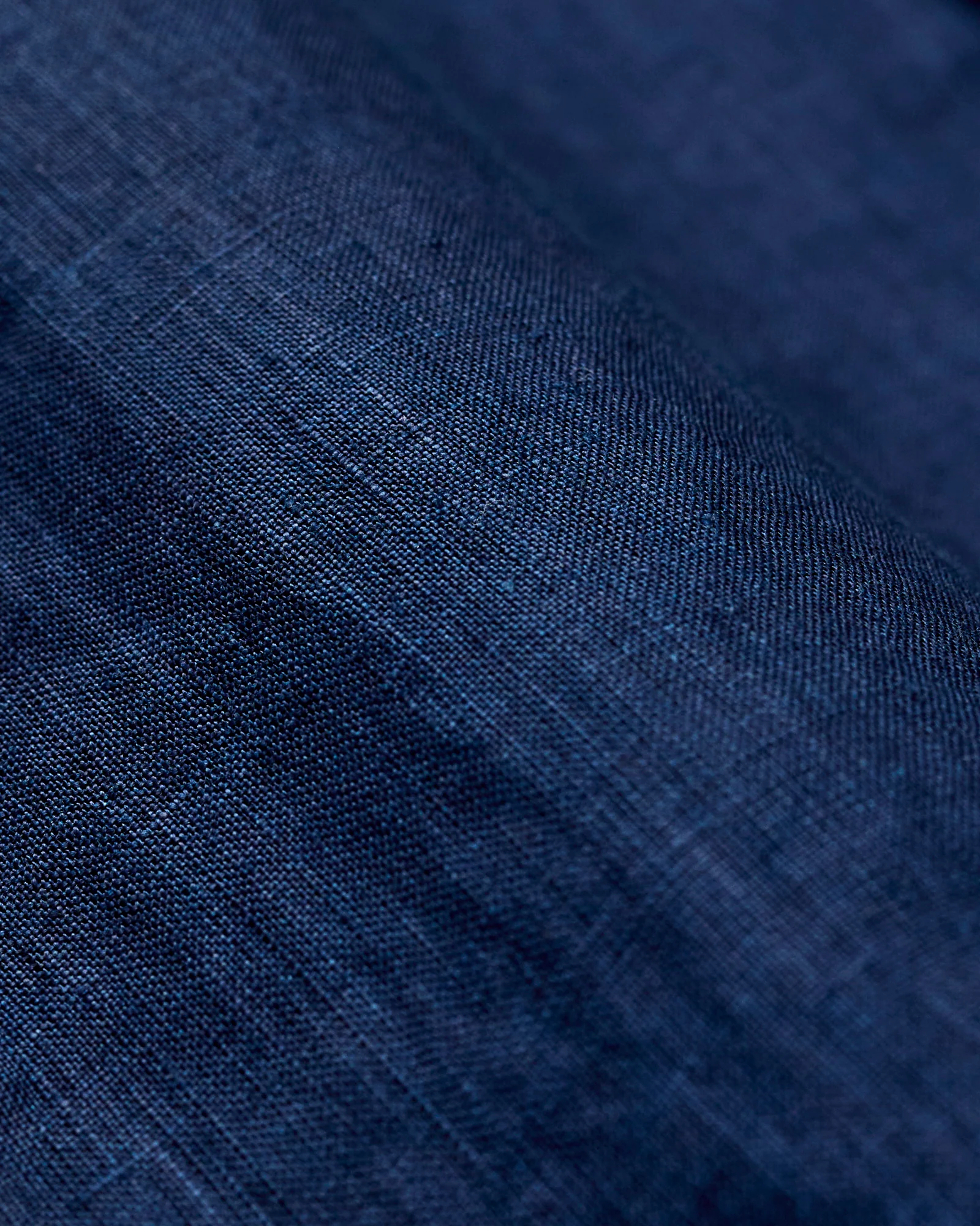 Linen SS Shirt in Indigo - Image 7