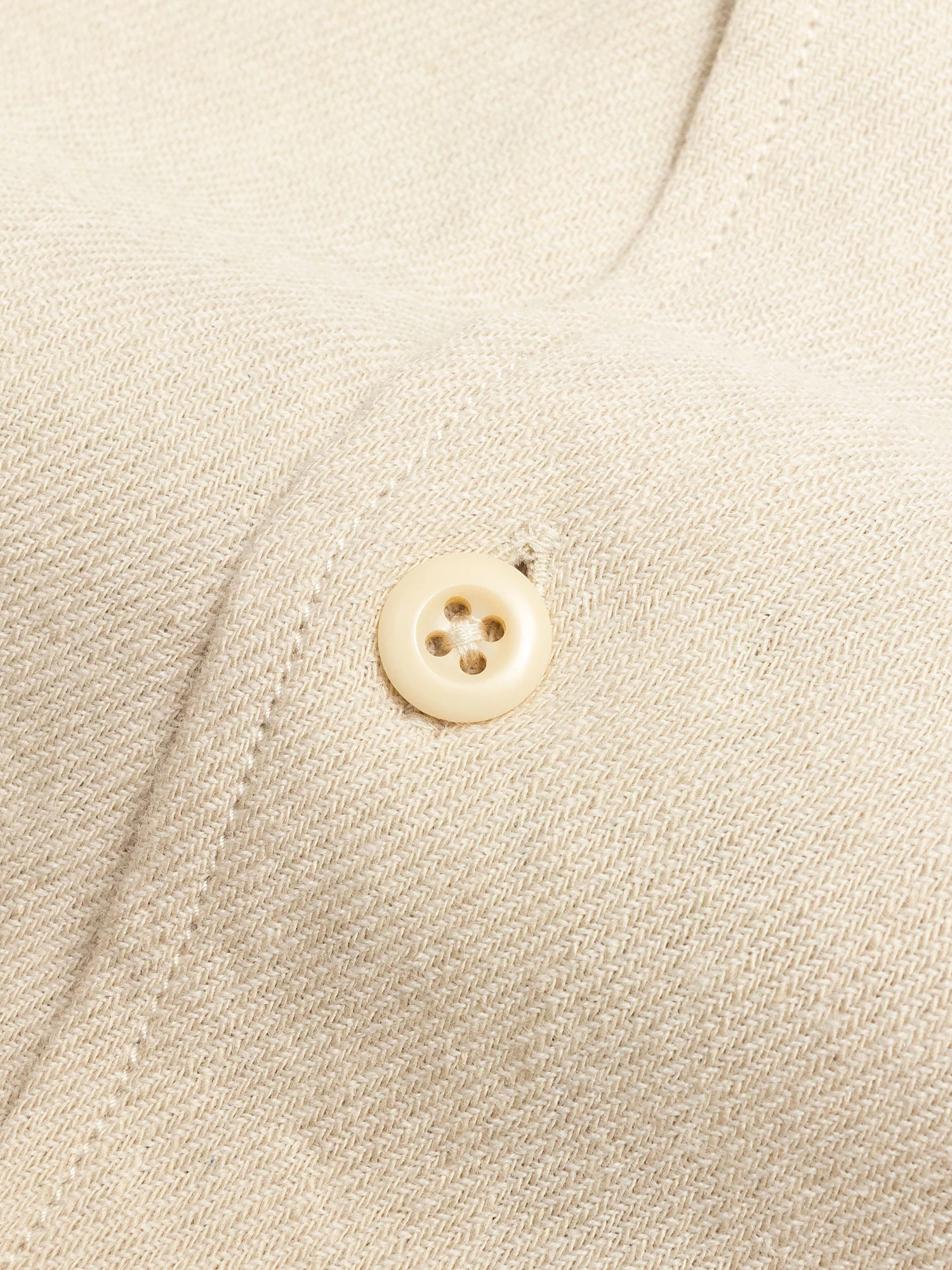 Linen-Wool Work Shirt in Off White - Image 5