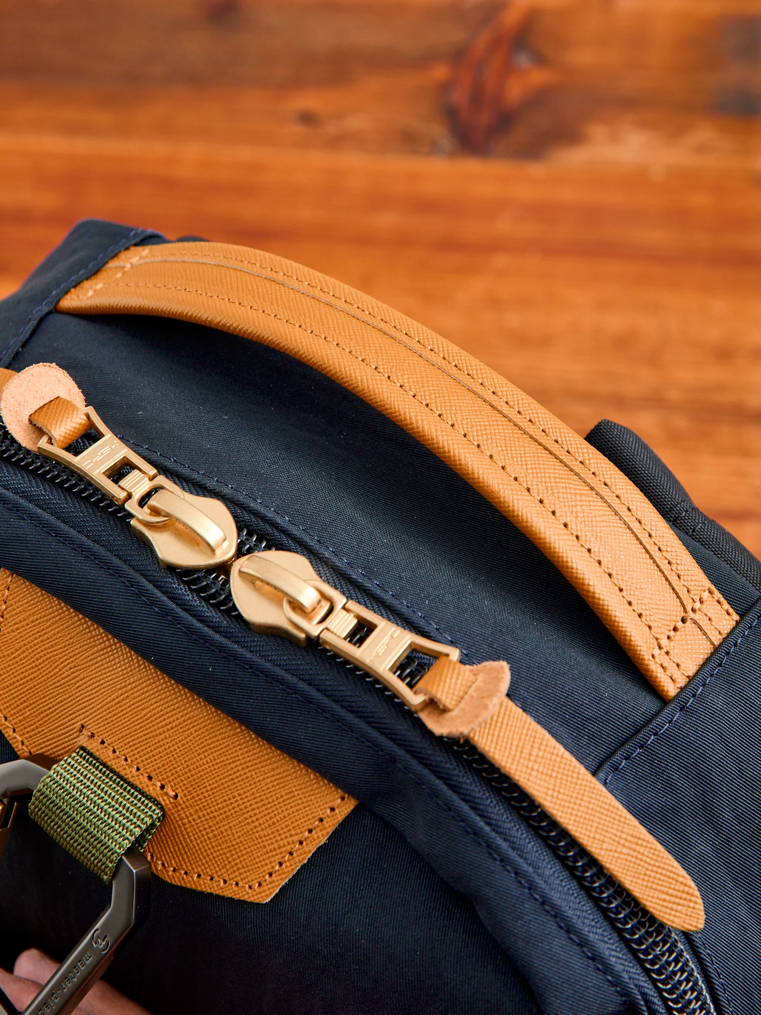Link Backpack v2 in Navy - Image 12