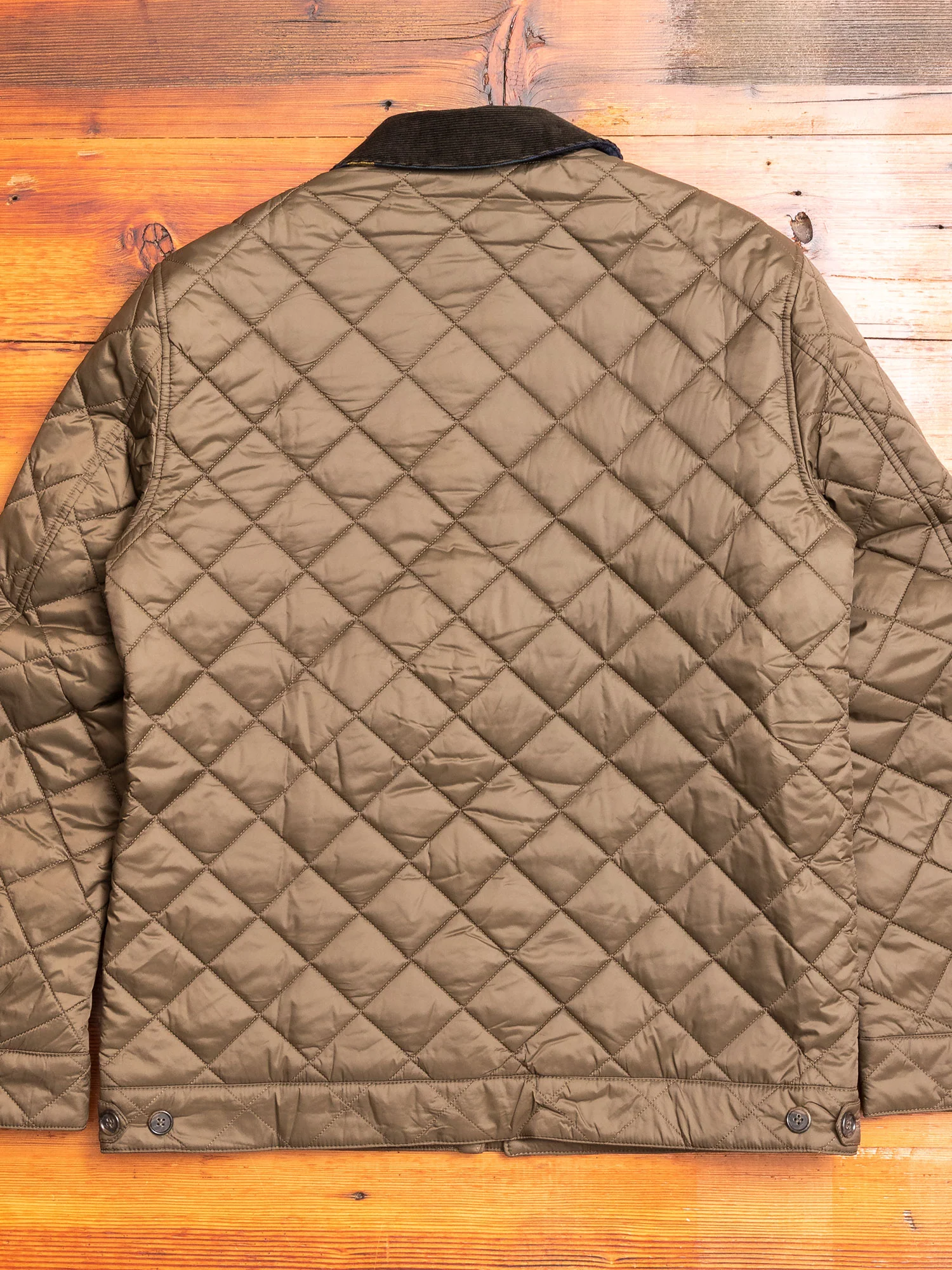 "Maesbury" Quilt Jacket in Darkest Olive - Image 12
