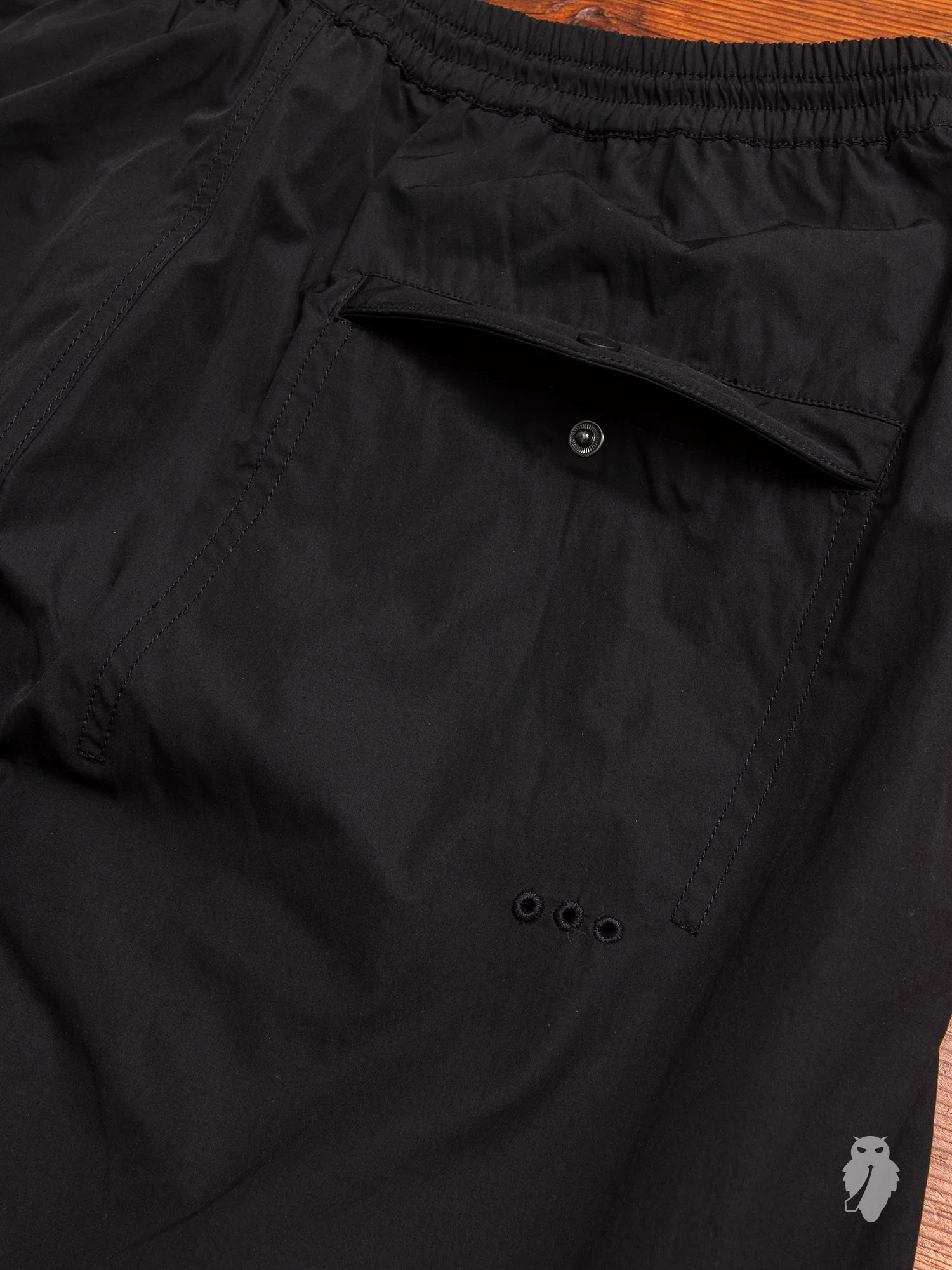 Crane Woven Trackpants in Black - Image 11