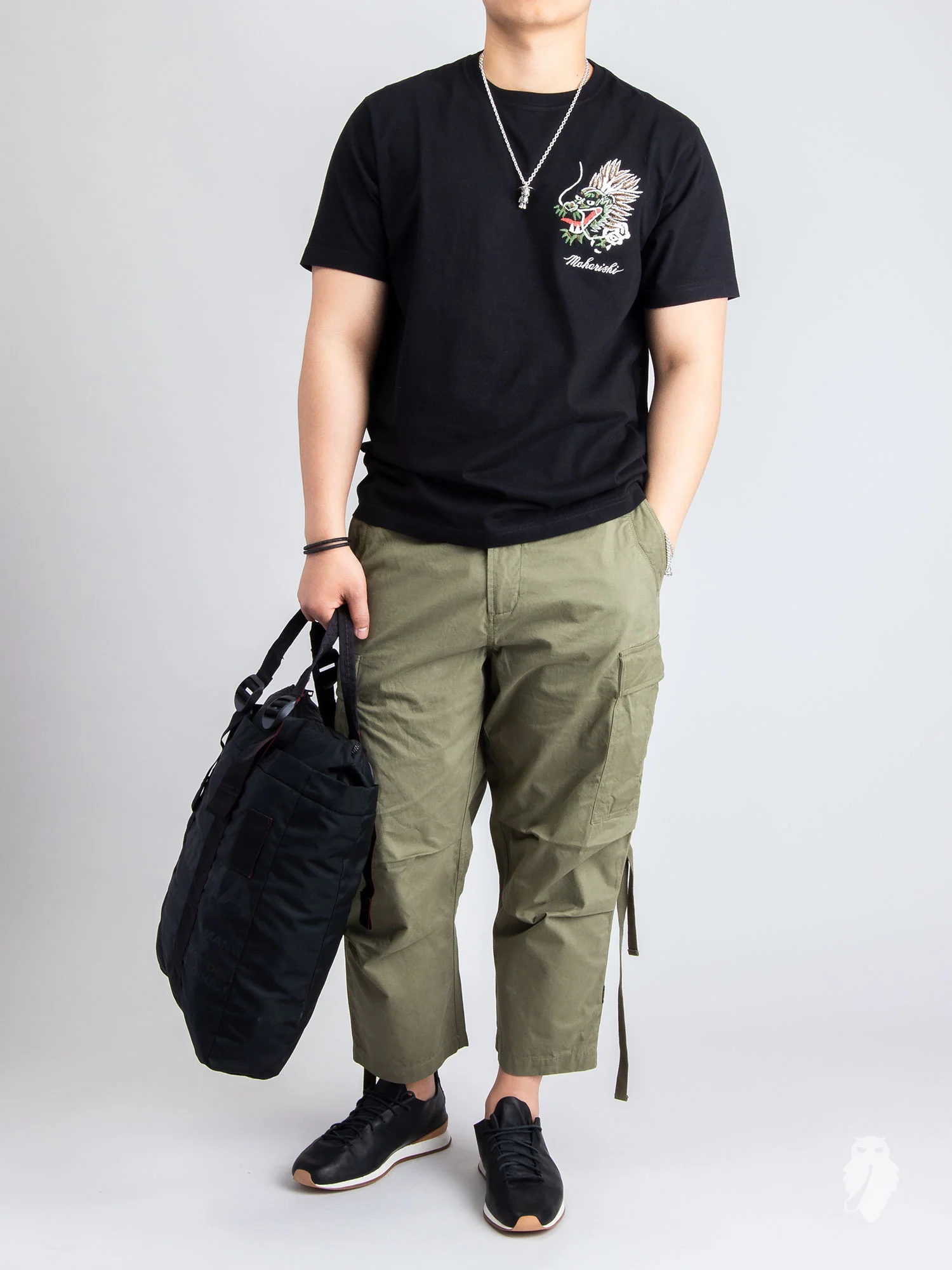 "Ghost" T-Shirt in Black - Image 7