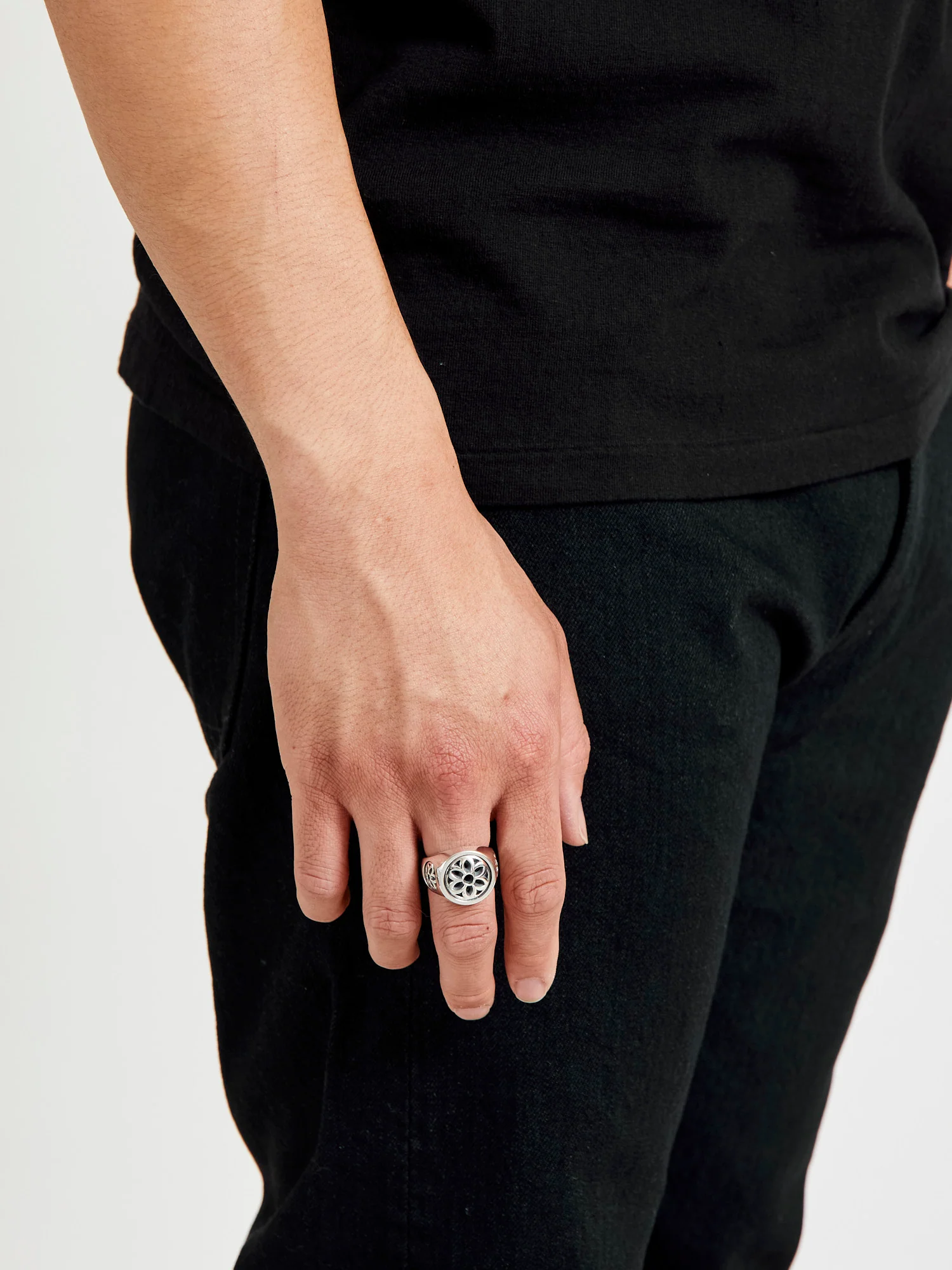 Medium Club Ring in Sterling Sliver - Image 2