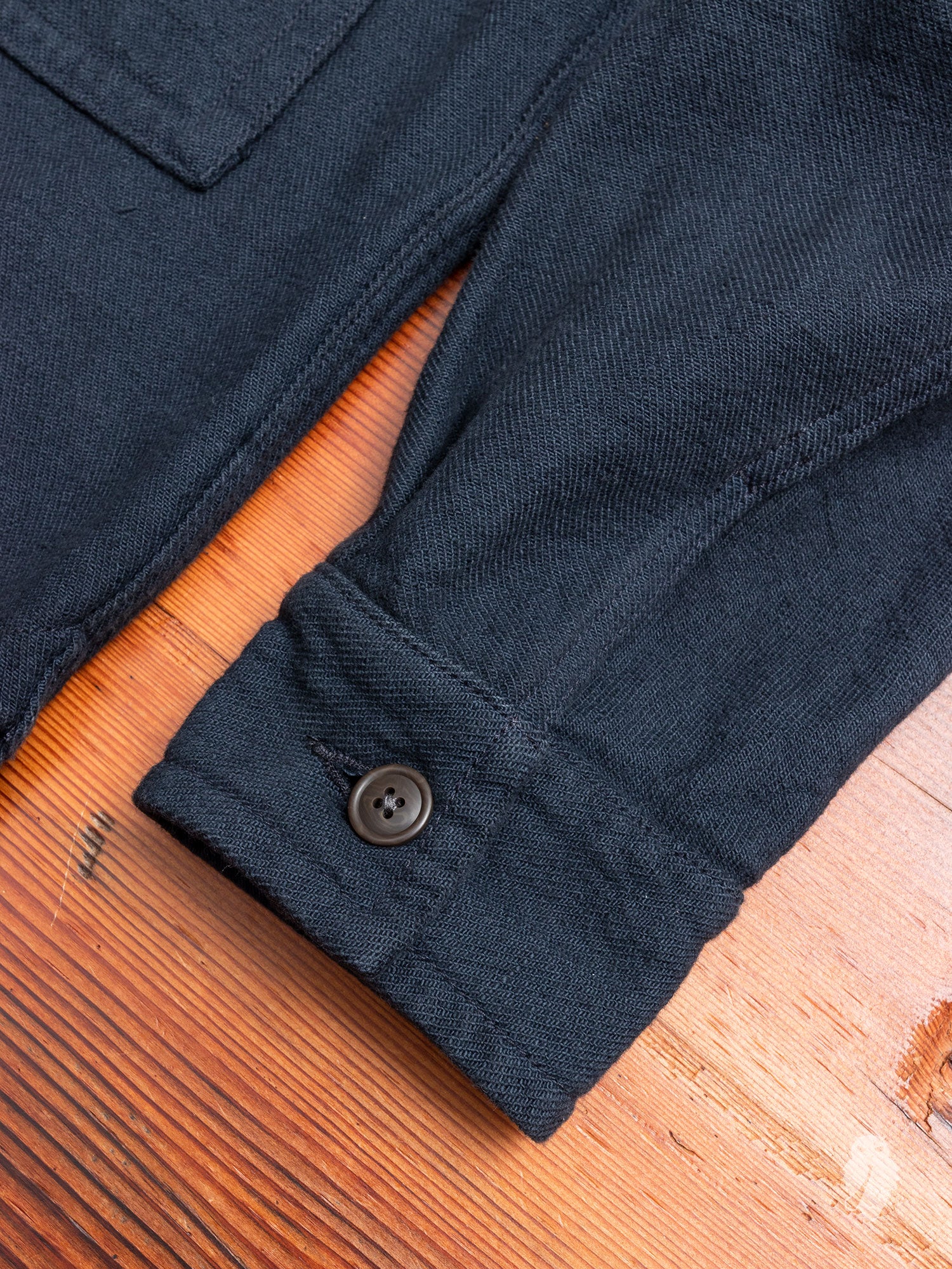 Military Shirt in Navy - Image 6
