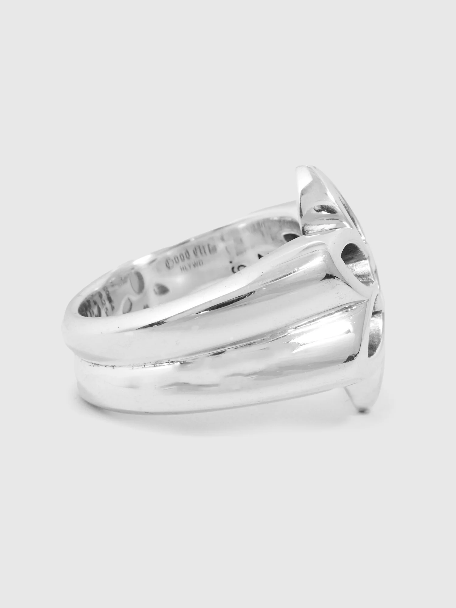 Model 28 Ring Medium in Sterling Silver - Image 5
