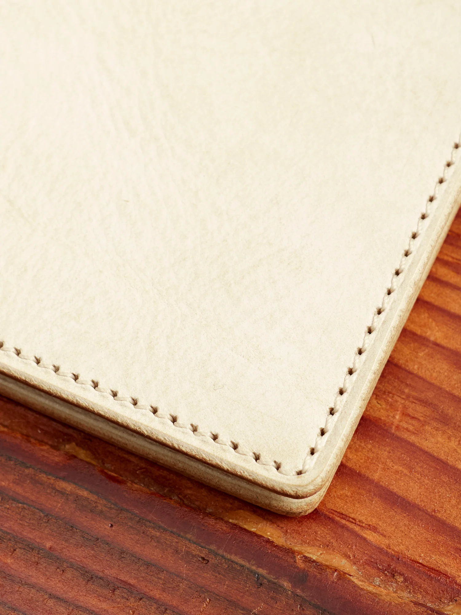 Money Clip Wallet in Ivory - Image 3