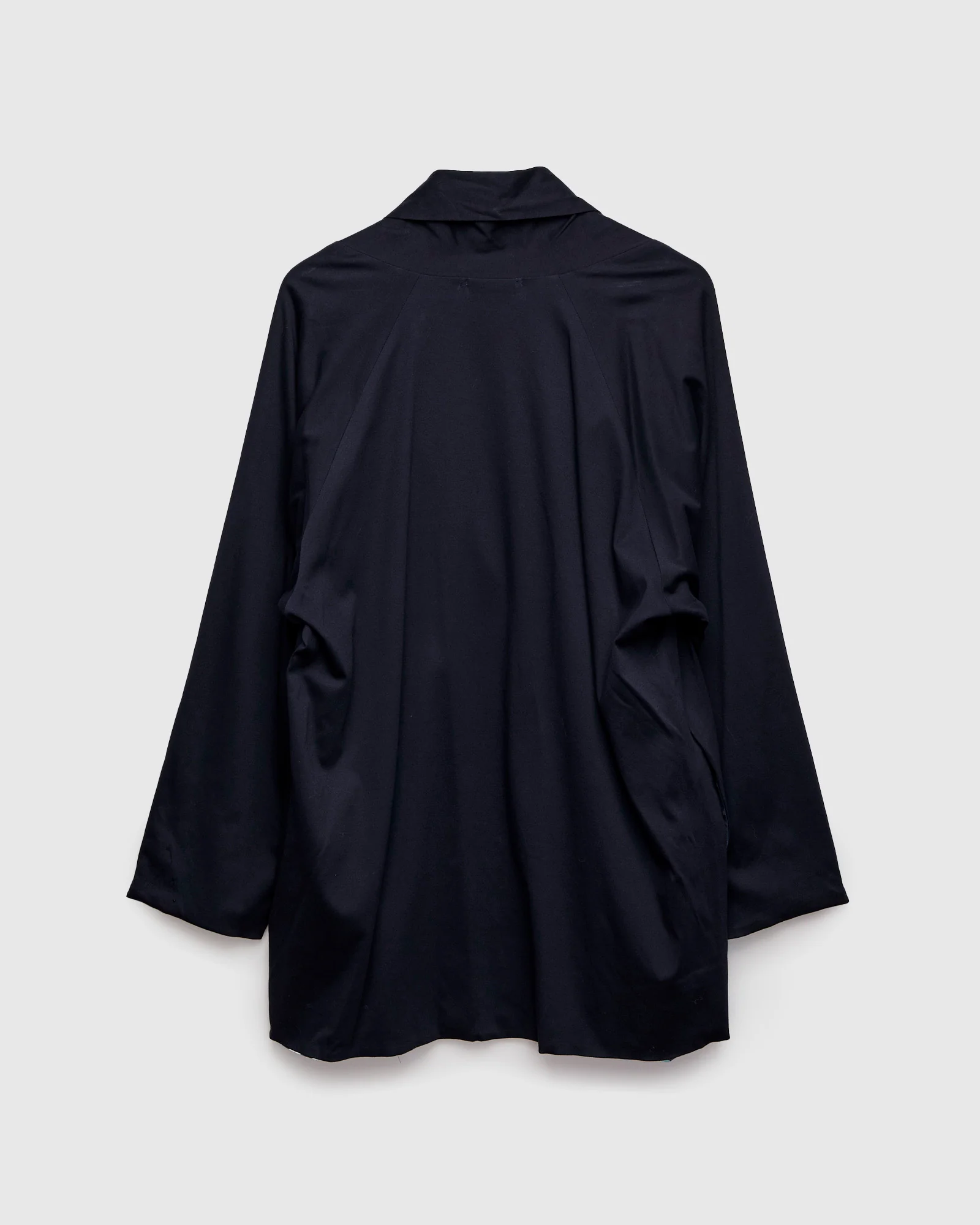 "Nagare Sakura" Reversible Knit Haori in White - Image 3
