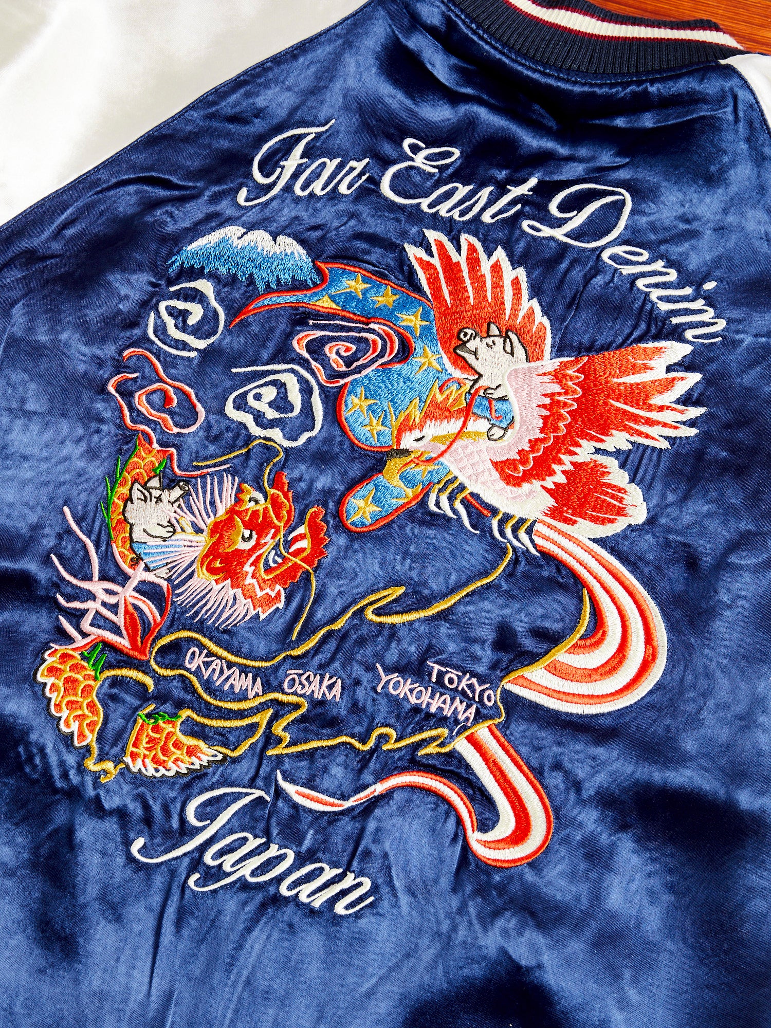 "Naniwa" Reversible Sukajan Souvenir Jacket in Black/Blue - Image 17