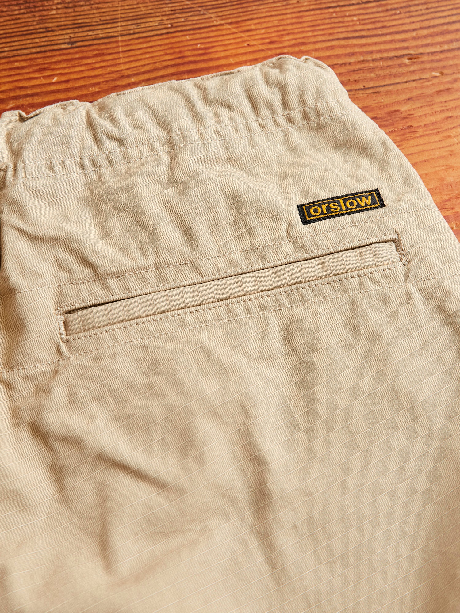 New Yorker Shorts in Beige Ripstop - Image 8