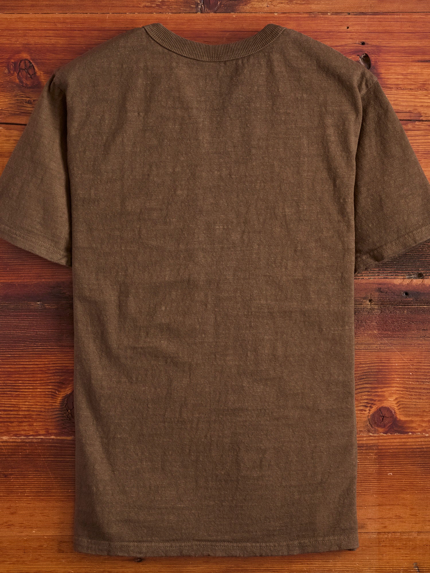 No. 8 Slub Nep Short Sleeve T-Shirt in Brown - Image 3