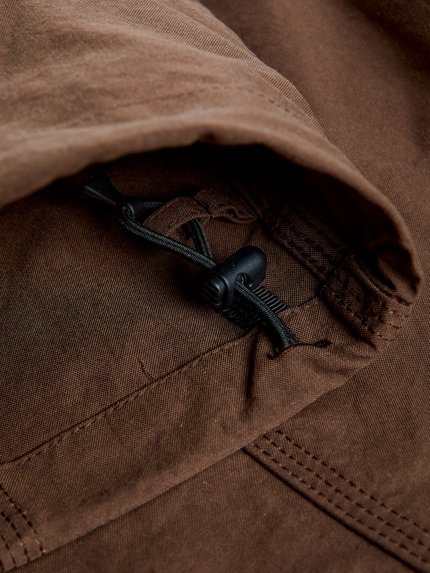 Nylon Oxford Belted C.S Pant in Brown - Image 9