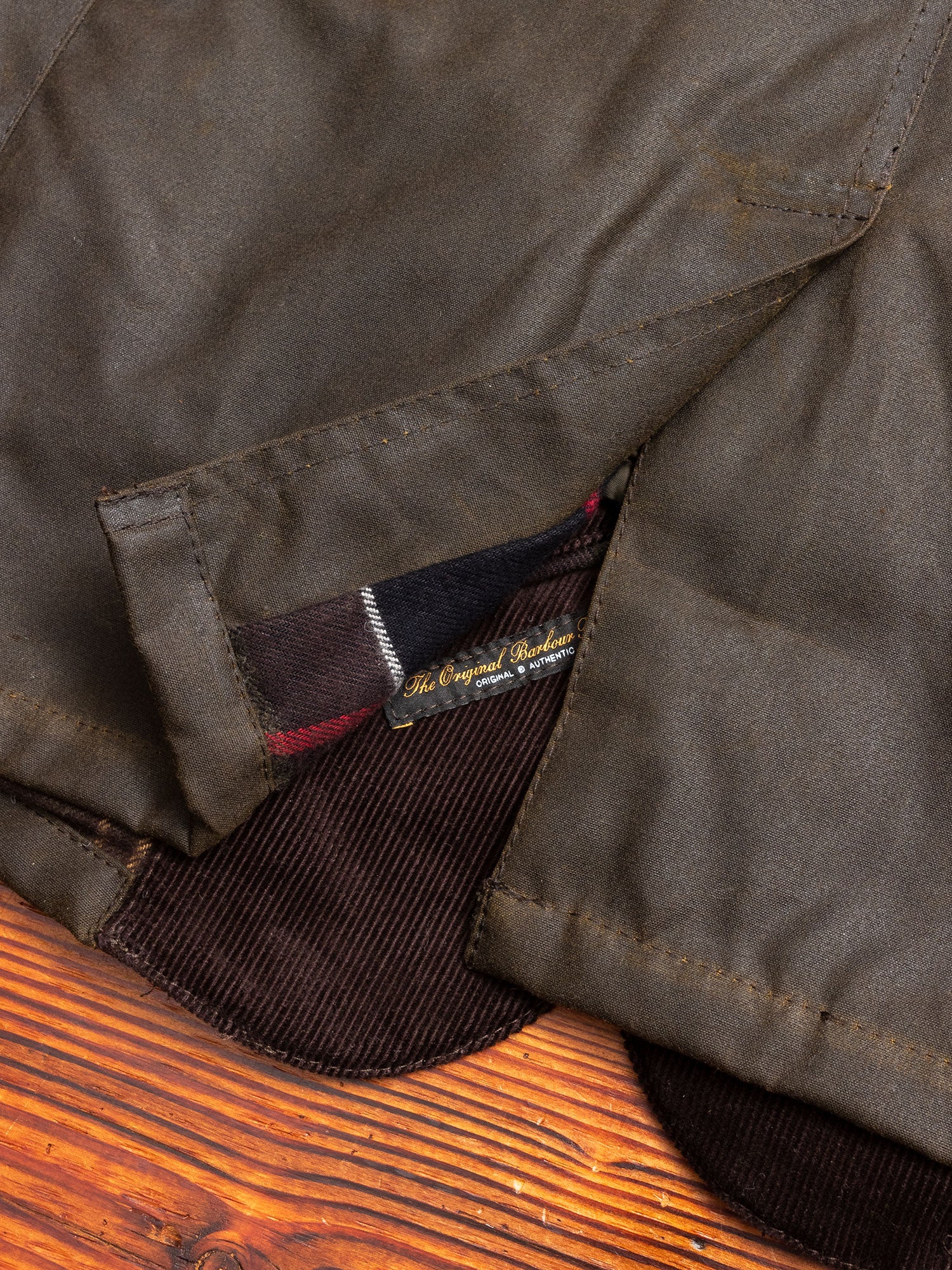 "Ogston" Wax Jacket in Olive - Image 18