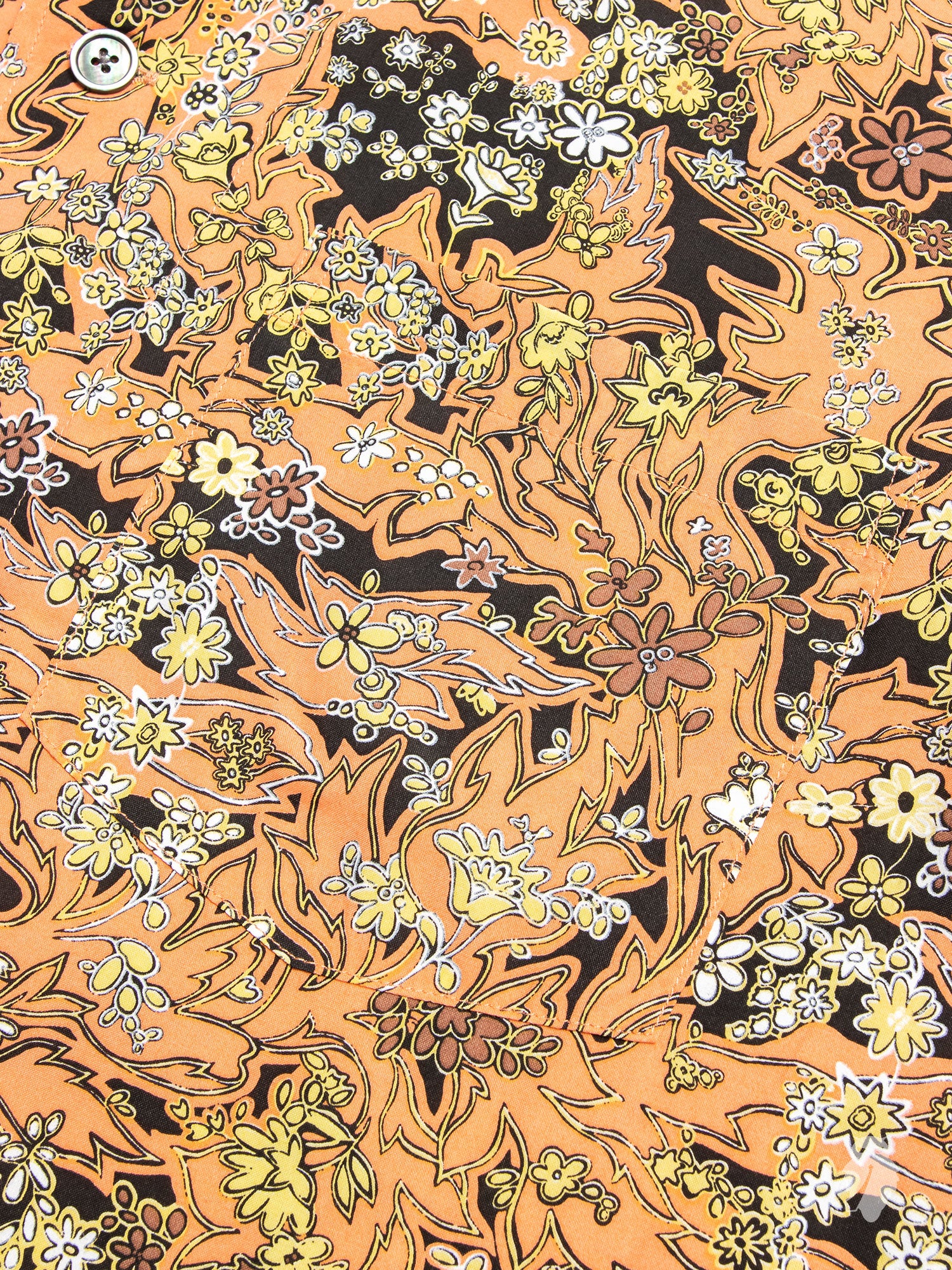 Box Short Sleeve Shirt in Red Plants Print - Image 4