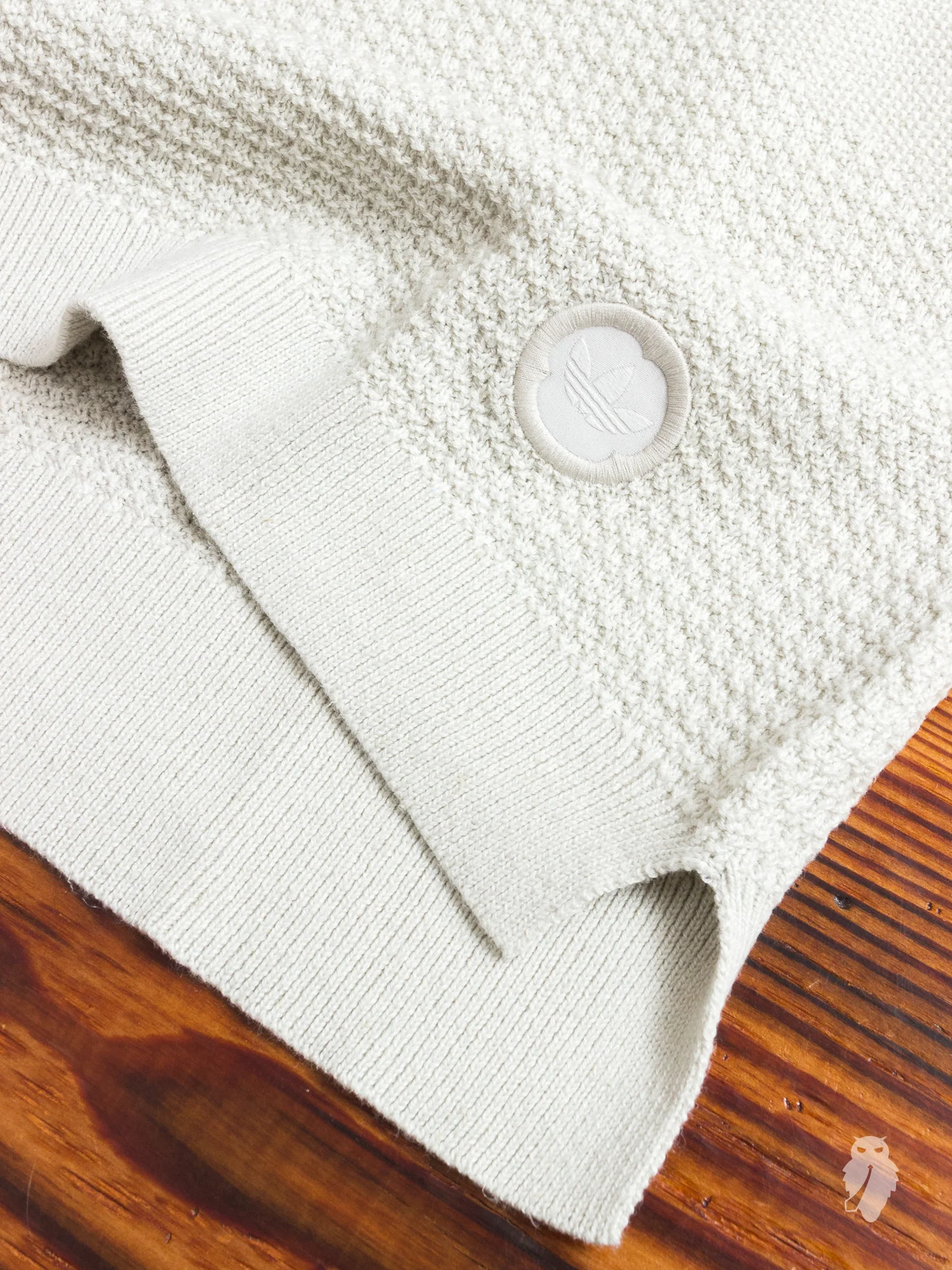 Patch T-Shirt in Hint Fog - Image 4