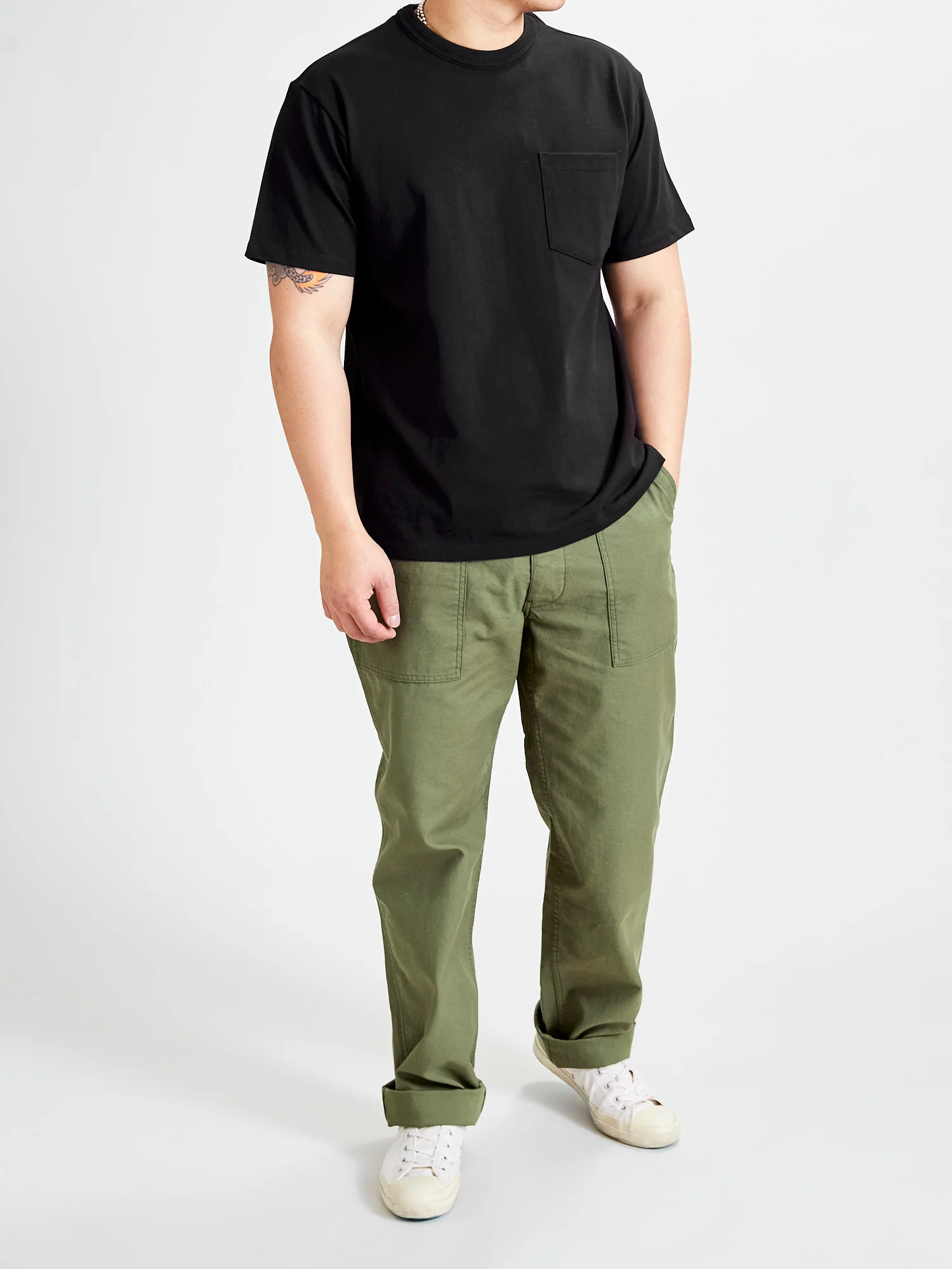Pocket T-Shirt in Black - Image 10