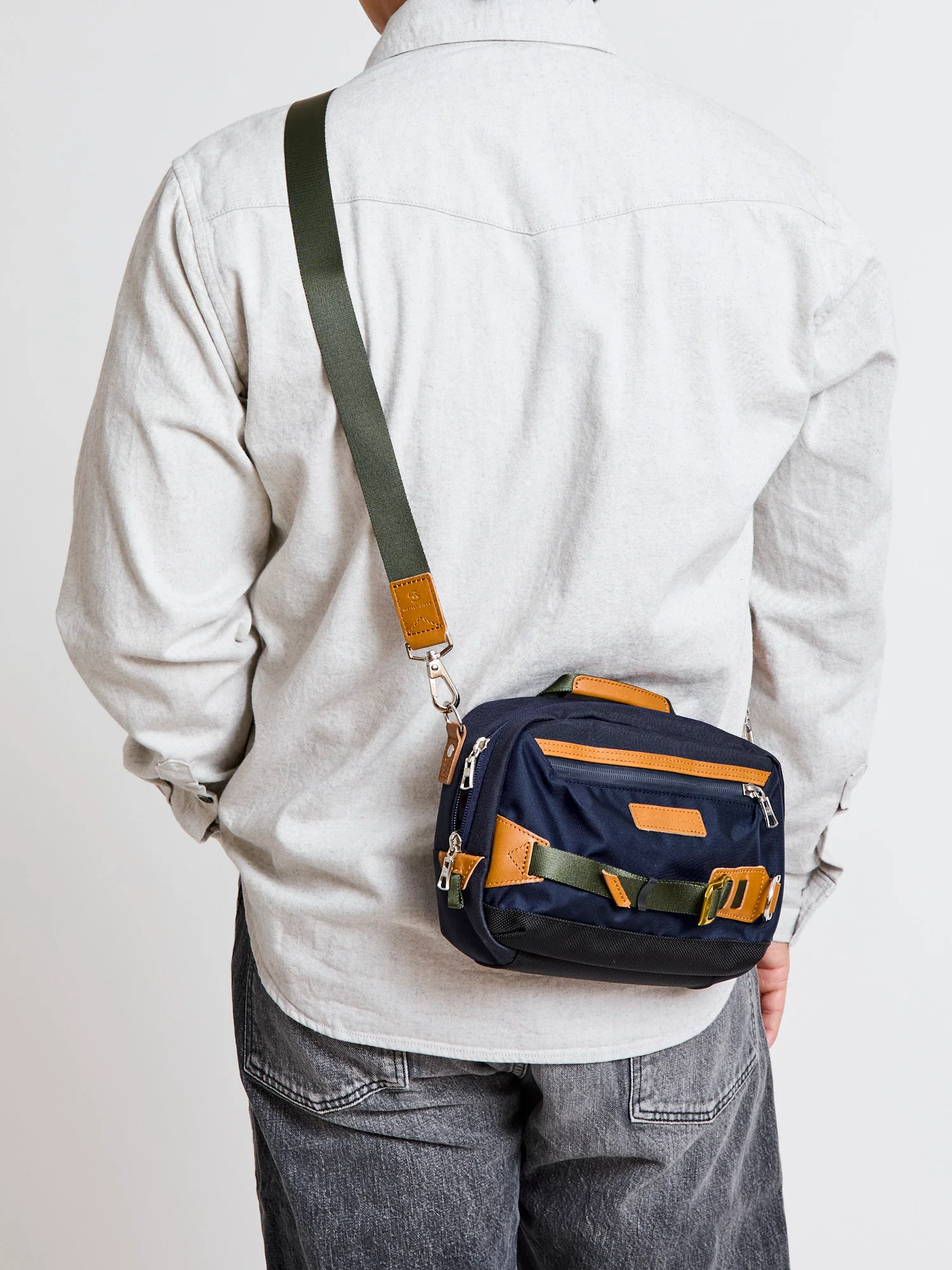Potential V3 Shoulder Bag in Navy - Image 2