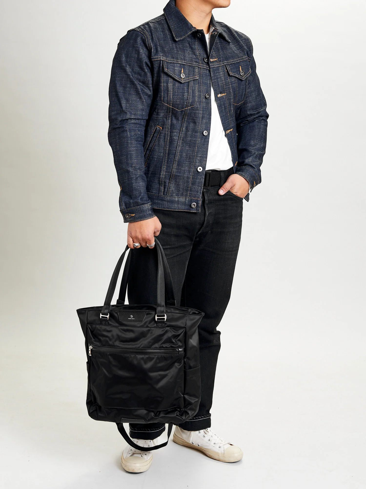Progress 2way Tote Bag in Black - Image 14