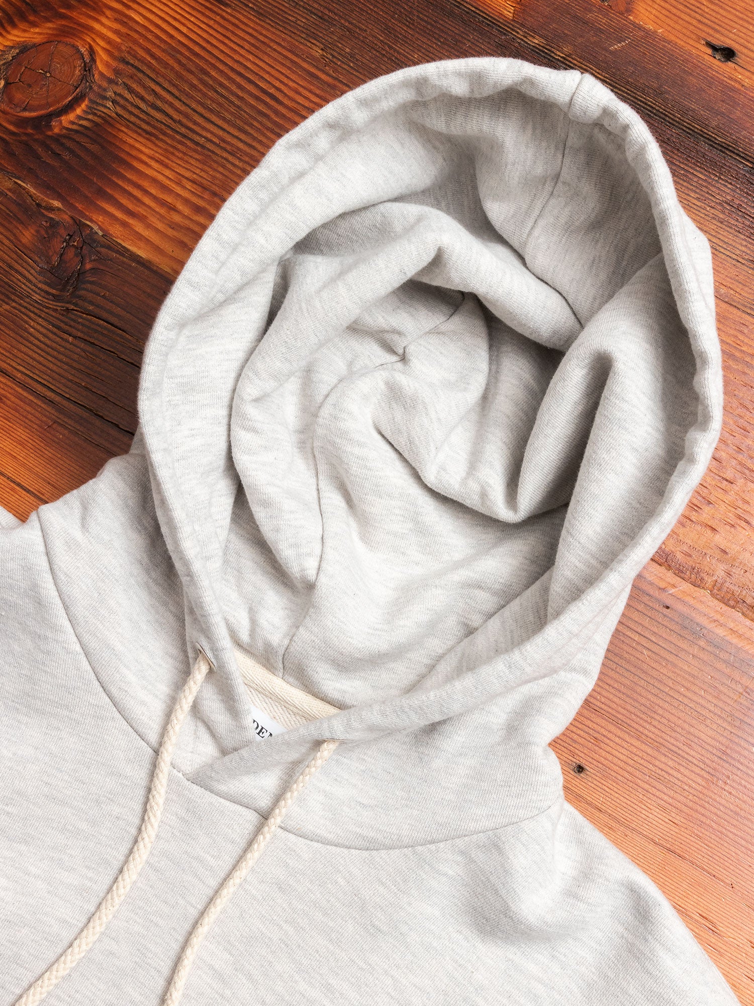 P's Pullover Hoodie in White Melange - Image 3