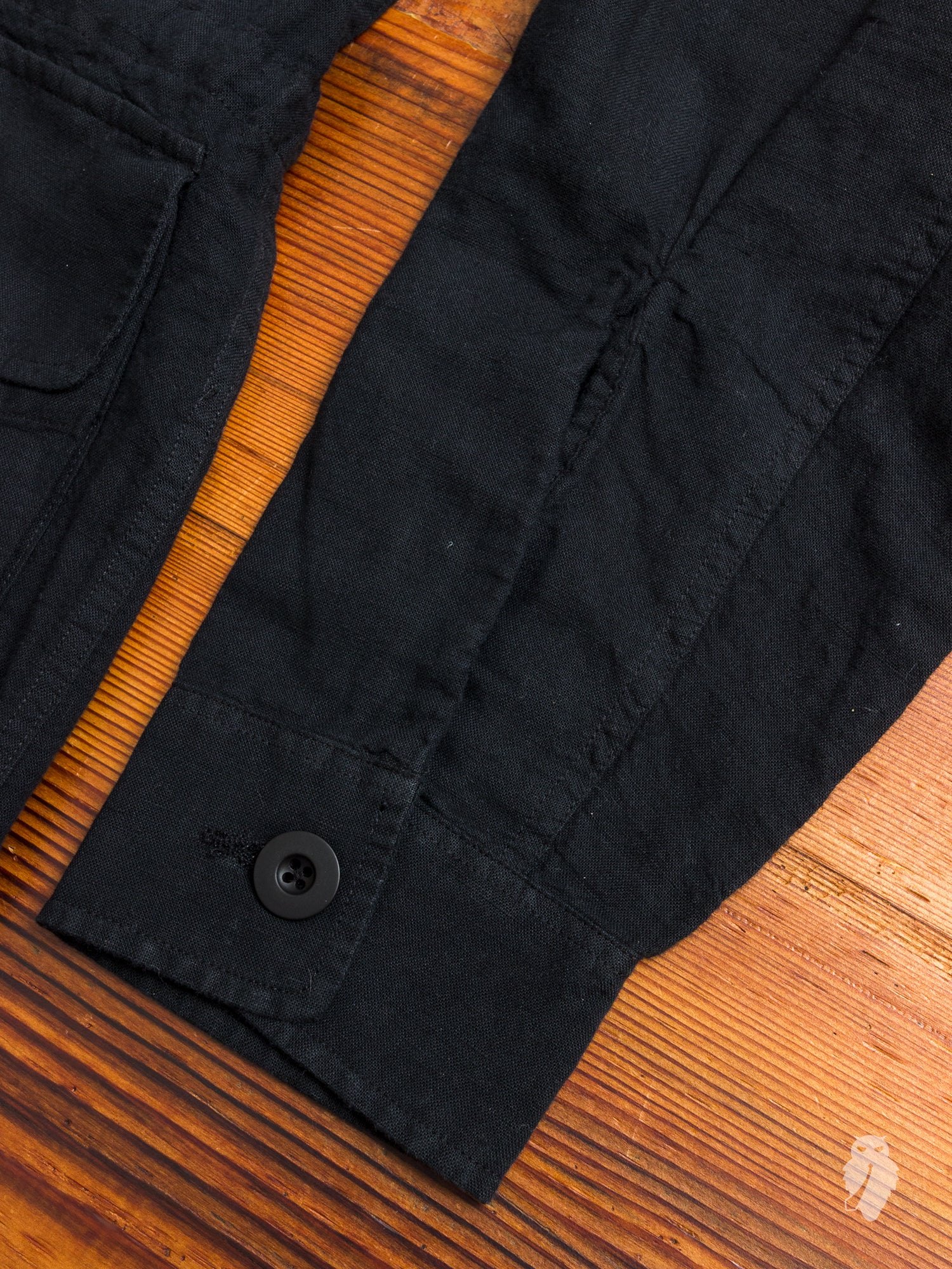 Puff Pocket Shirt in Black - Image 6