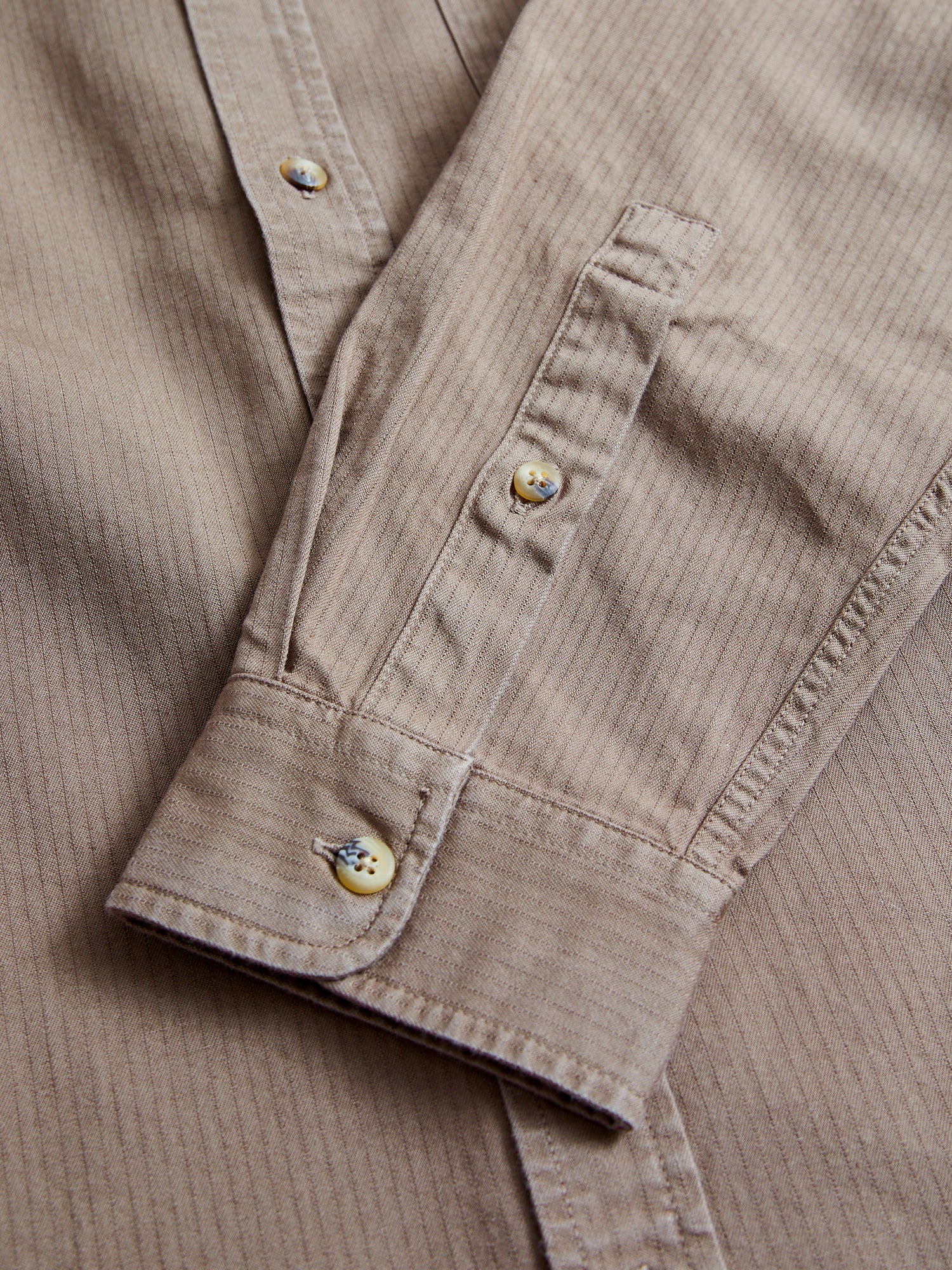 Raeburn Button Down Shirt in Putty - Image 5