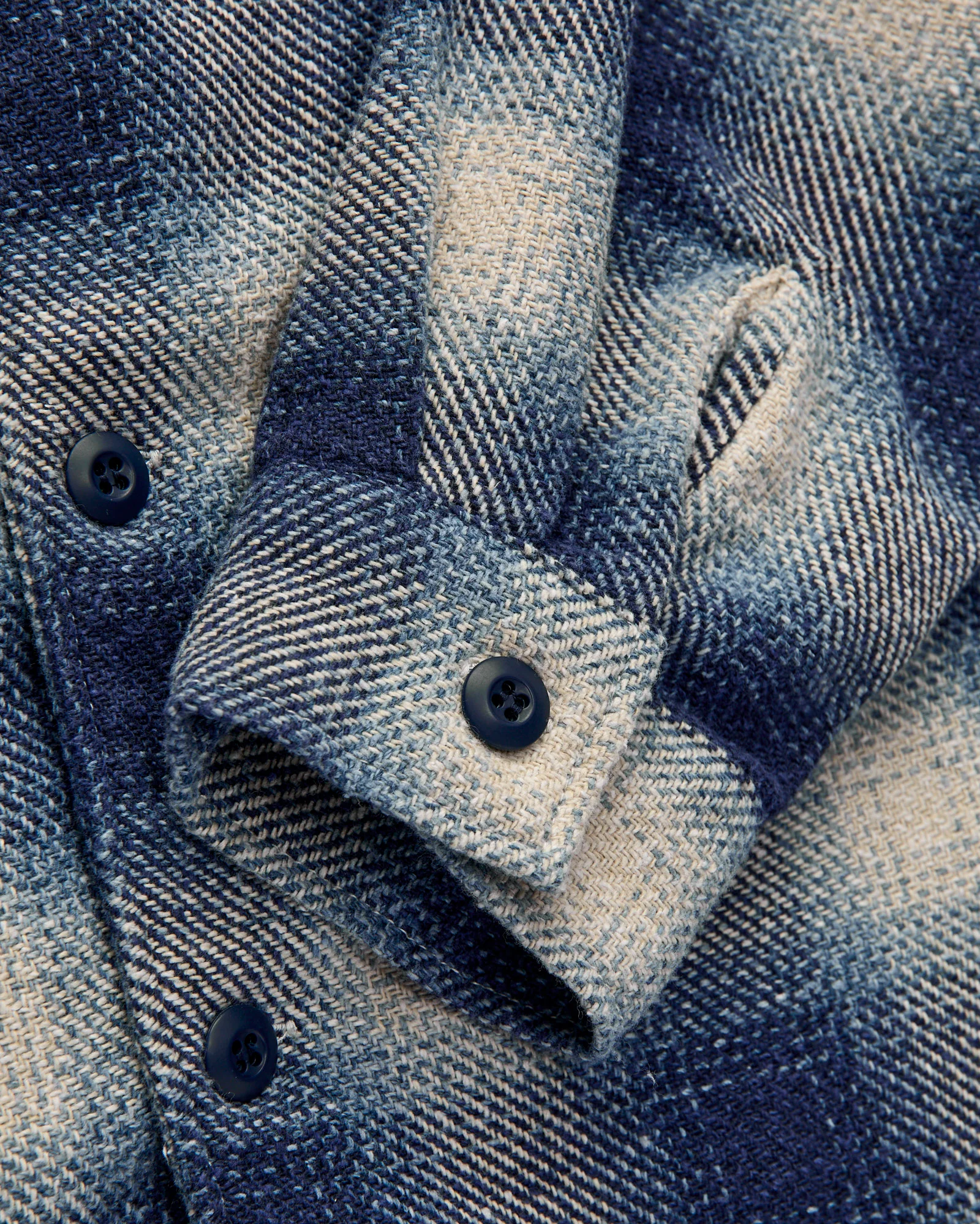 Recycled Cotton Jazz Nep Check Shirt in Blue - Image 5