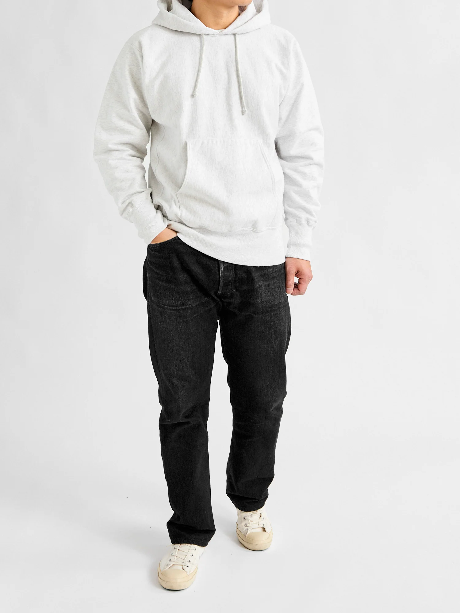 Reverse Weave Heavyweight Pullover Hoodie in Oatmeal - Image 9