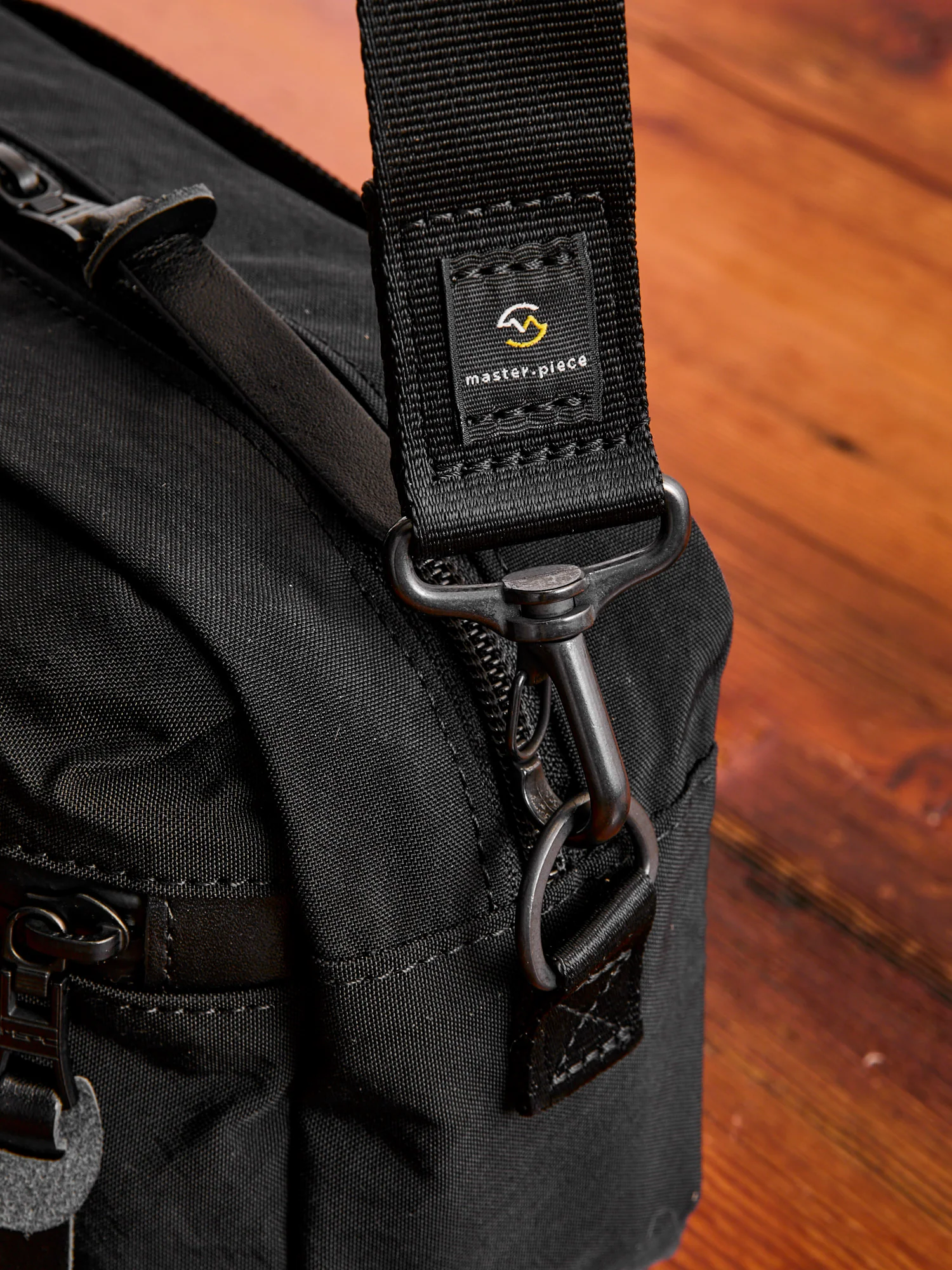 Root Mini Shoulder Bag in Black - Image 10