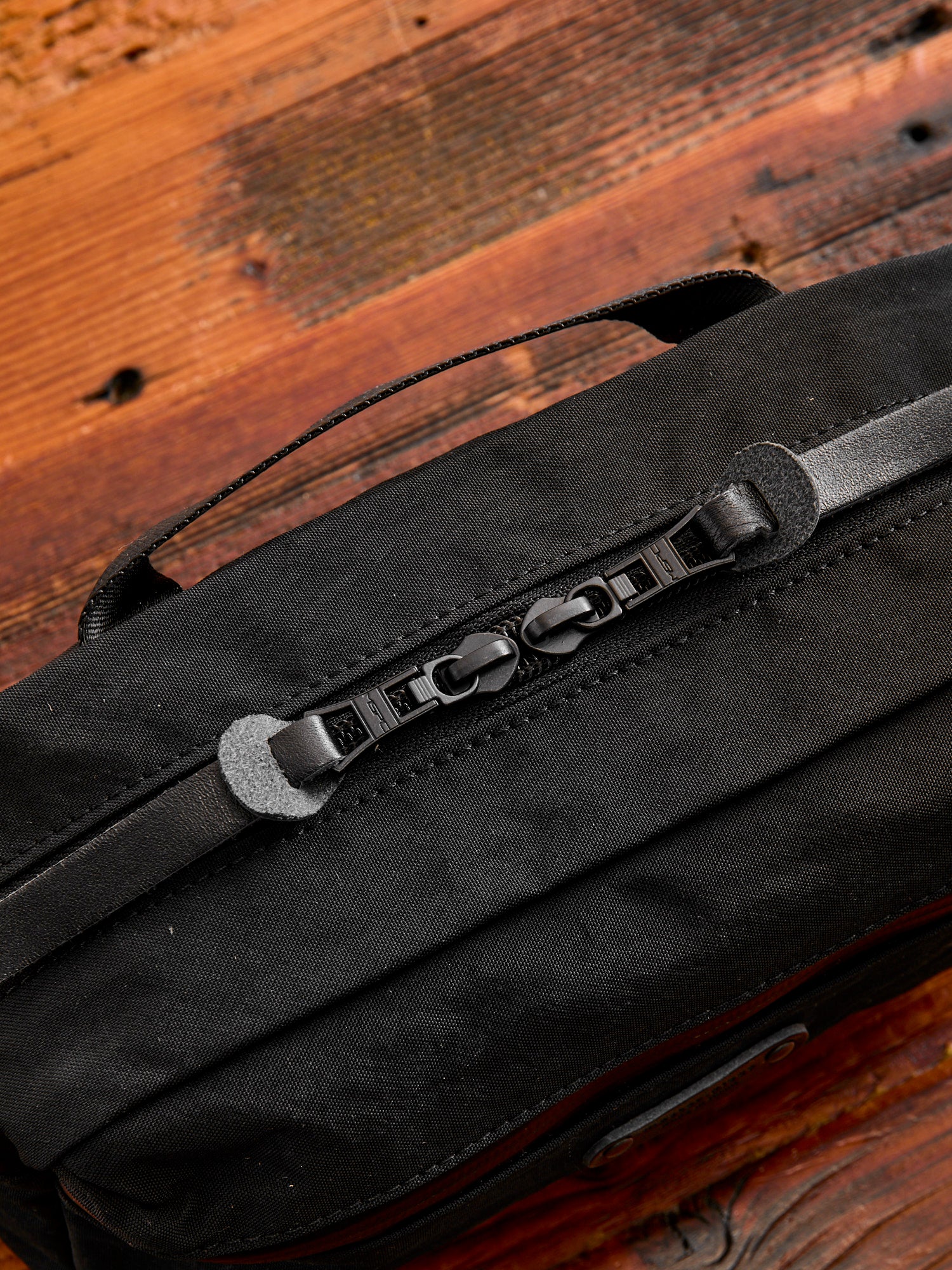 Root Mini Shoulder Bag in Black - Image 7
