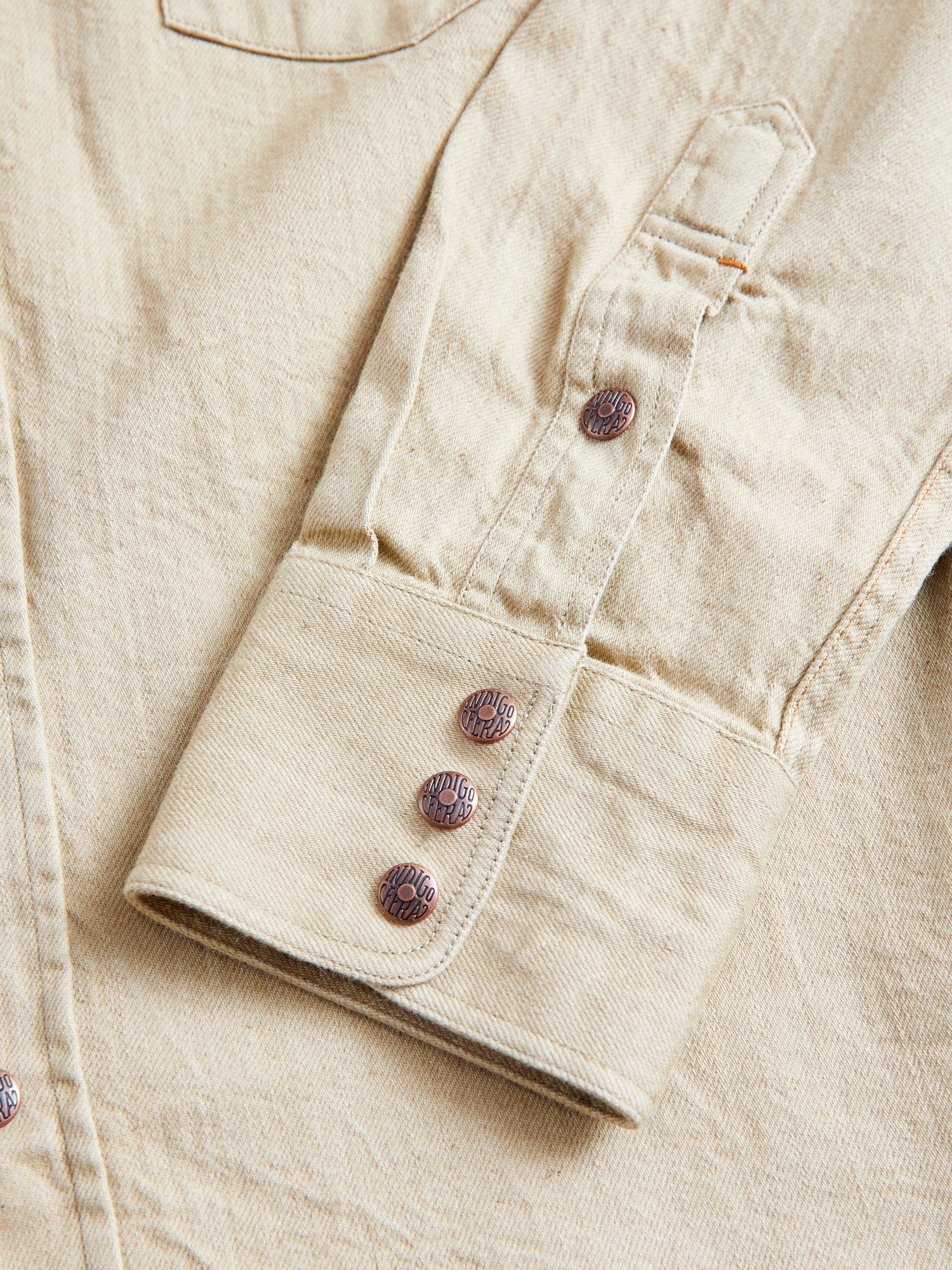 Ryman 7.5oz Denim Shirt in Carson Beige - Image 6