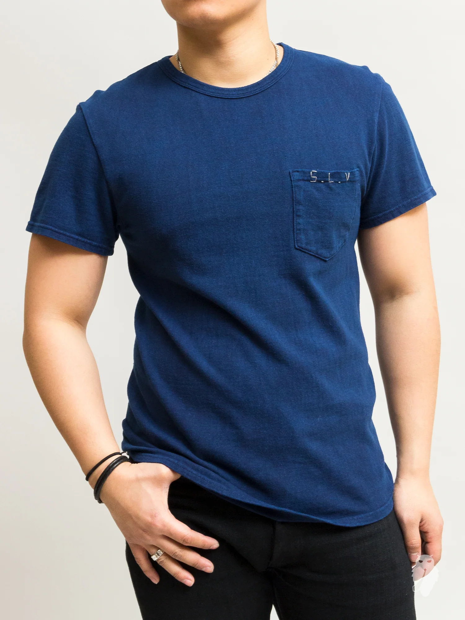 S.L.V. Hand-Stitch T-Shirt in Indigo - Image 2