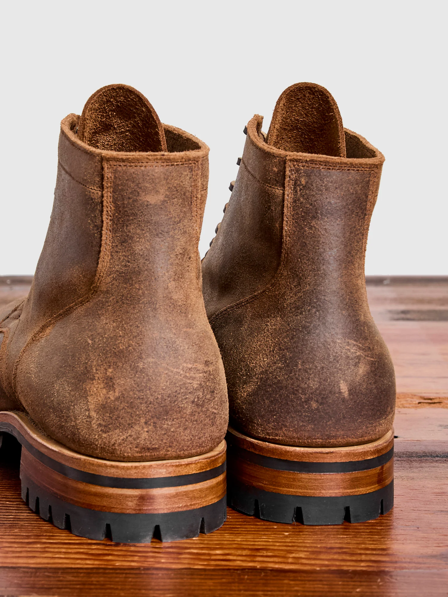 Service Boot 2040 in Rawhide Waxy Commander - Image 4