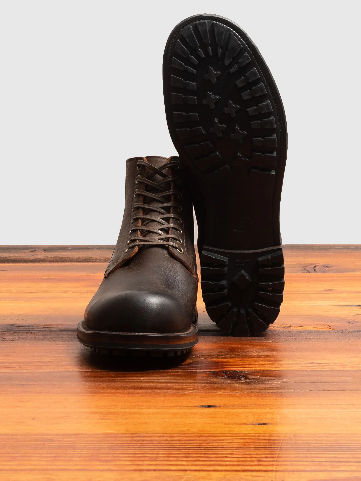 Service Boot 2040 Commando in Zulu Waxy Kudu - Image 2