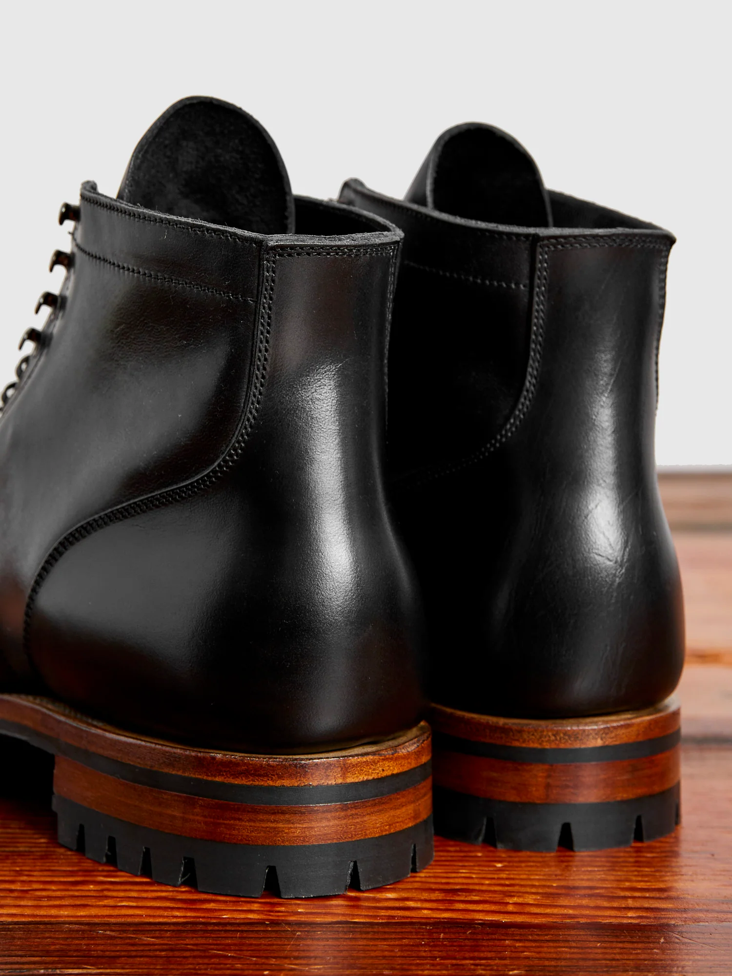 "Dark Horse" Service Boot 2040 Commando in Comipel Nero Horsehide - Image 9