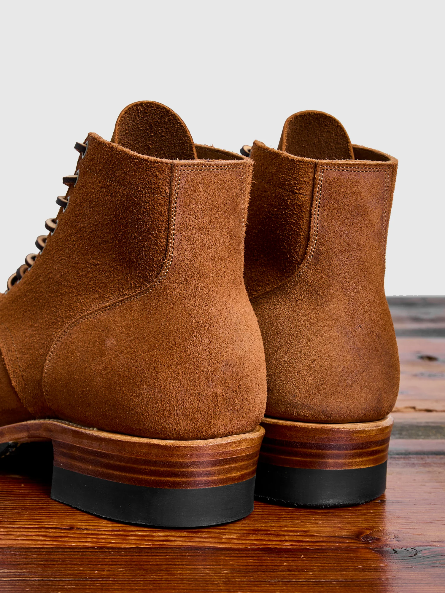 Service Boot 310 in Aged Bark Chamois Roughout - Image 4