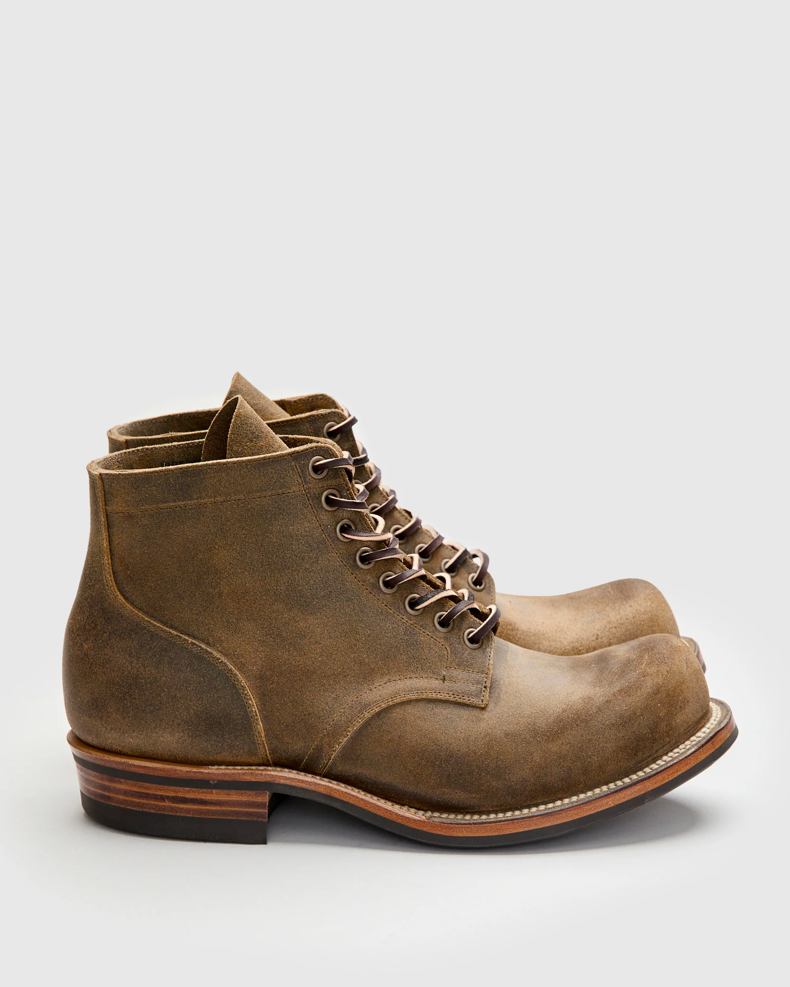 Service Boot 310 in Antique Waxy Commander - Image 3