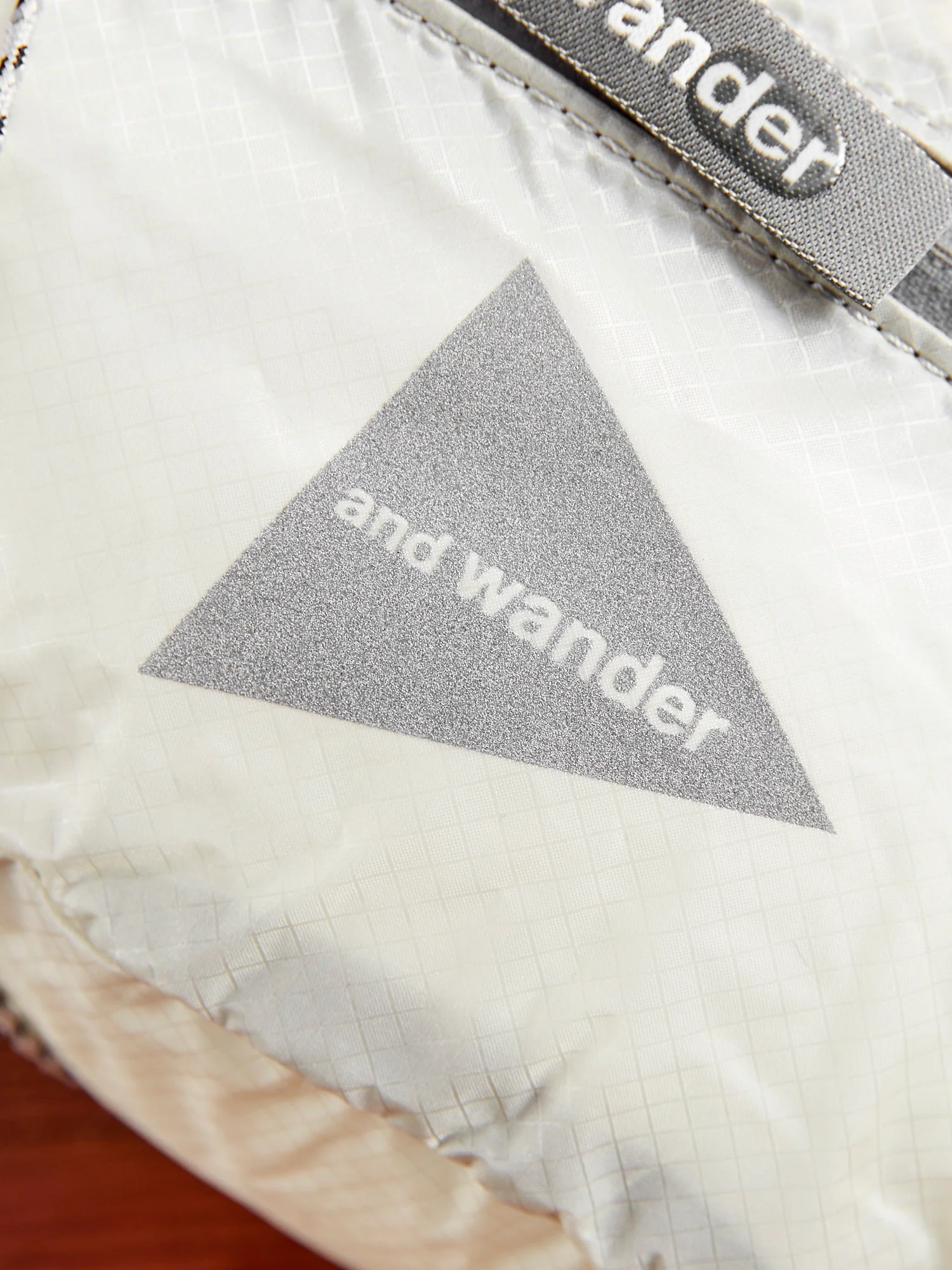 Sil Waist Bag in Off-White - Image 3