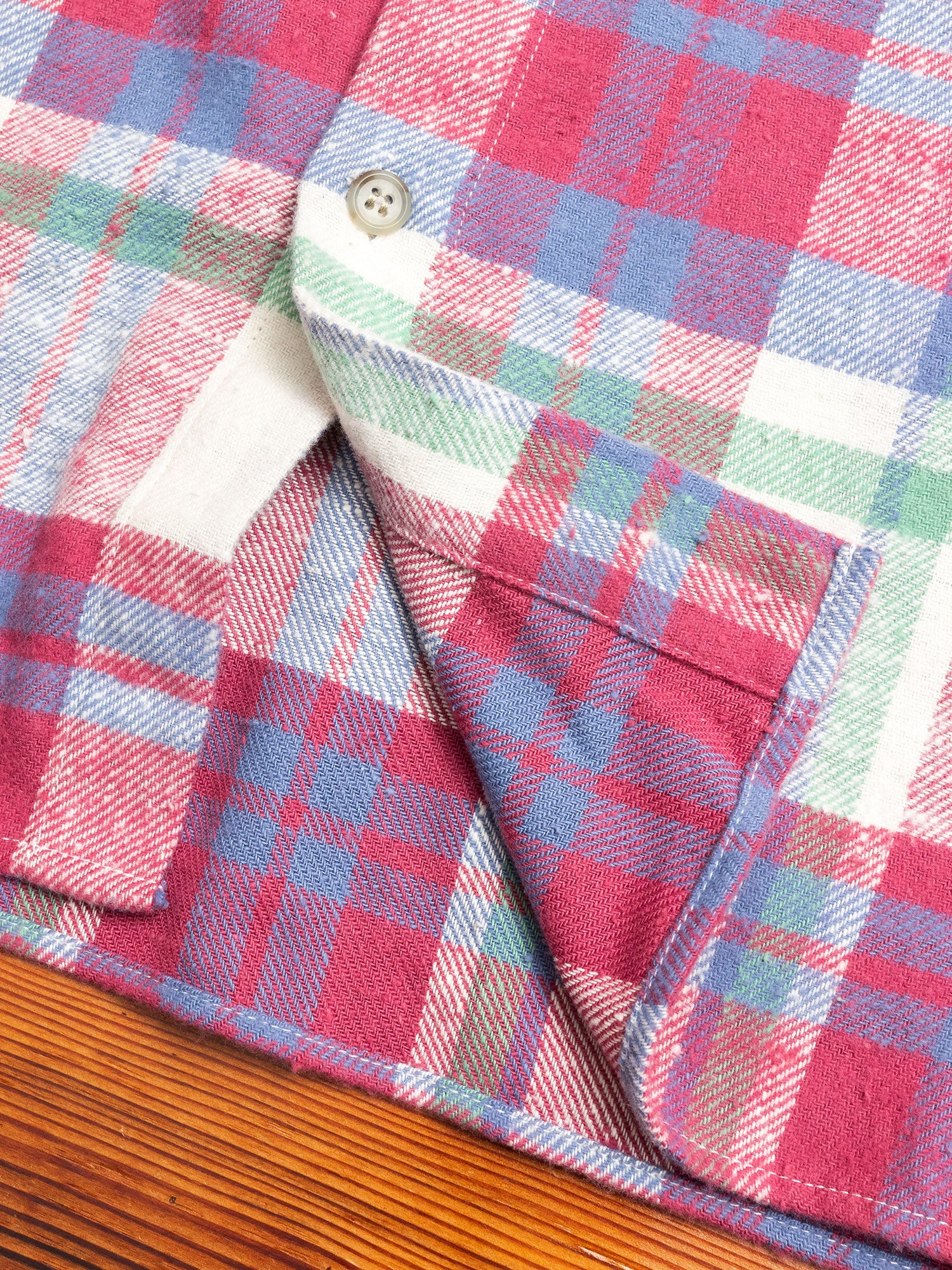 Sly Straight Hem Flannel in Sour Patch - Image 7