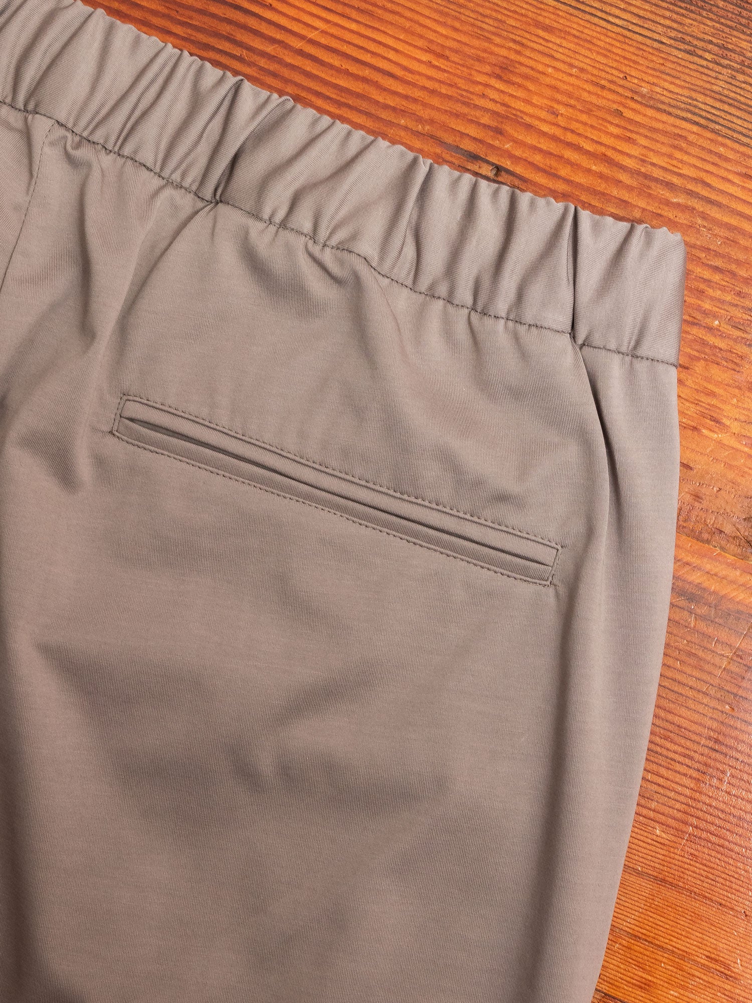 Stretch Pleated Easy Pants in Khaki Grey - Image 11