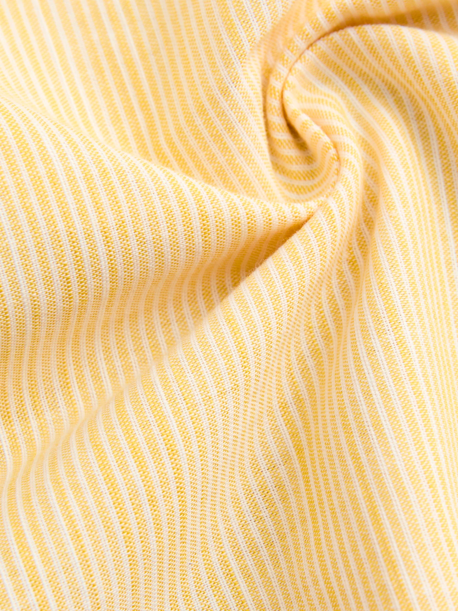 Summer Blend Button-Up Shirt in Yellow - Image 7