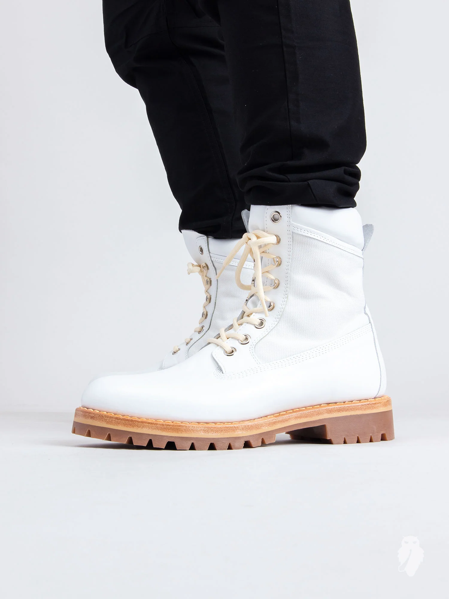 Survivor Boot in White - Image 2