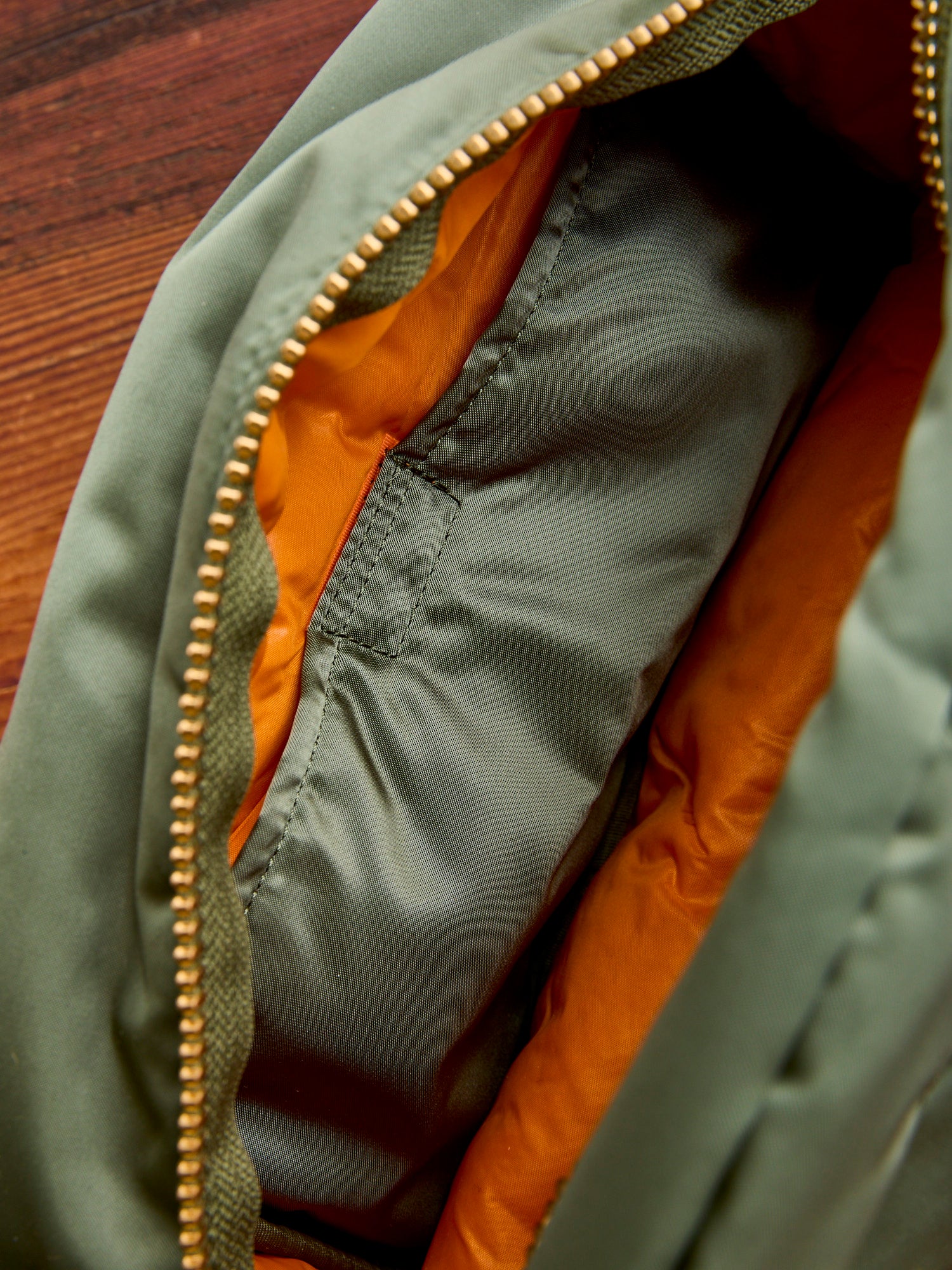 "Tanker" 2-Way Waist Bag in Sage Green - Image 9