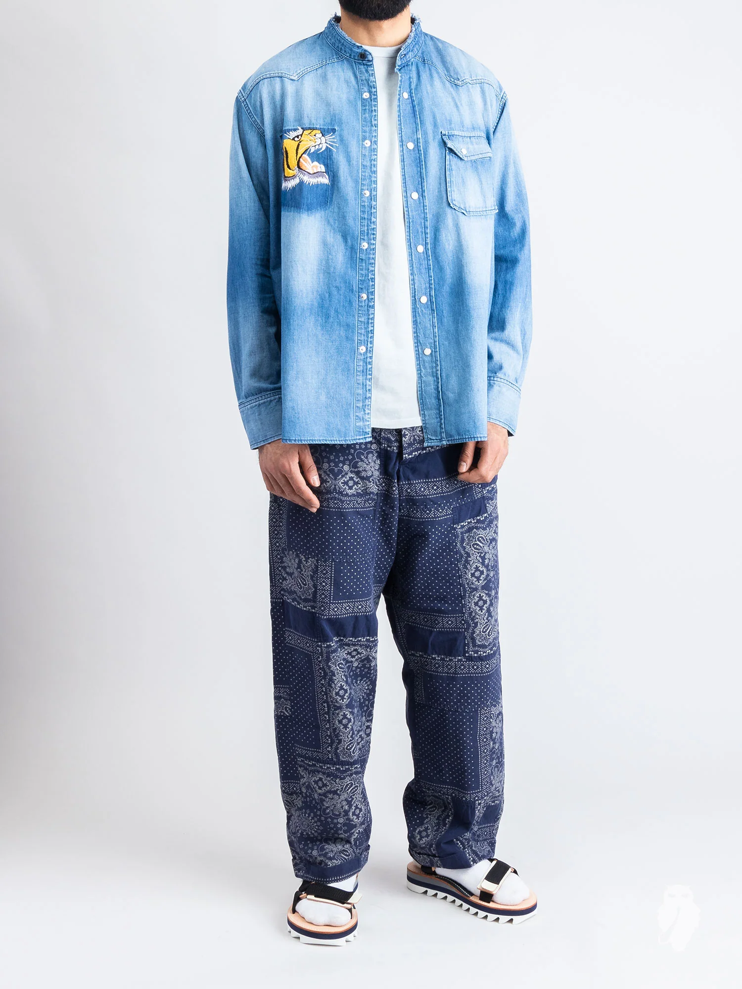 Tiger Western Shirt in Used Indigo - Image 10